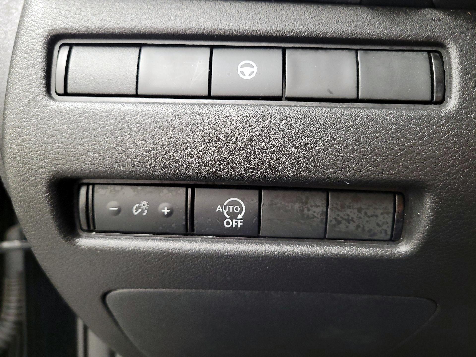 Thumbnail: 2023 Nissan Rogue - 13