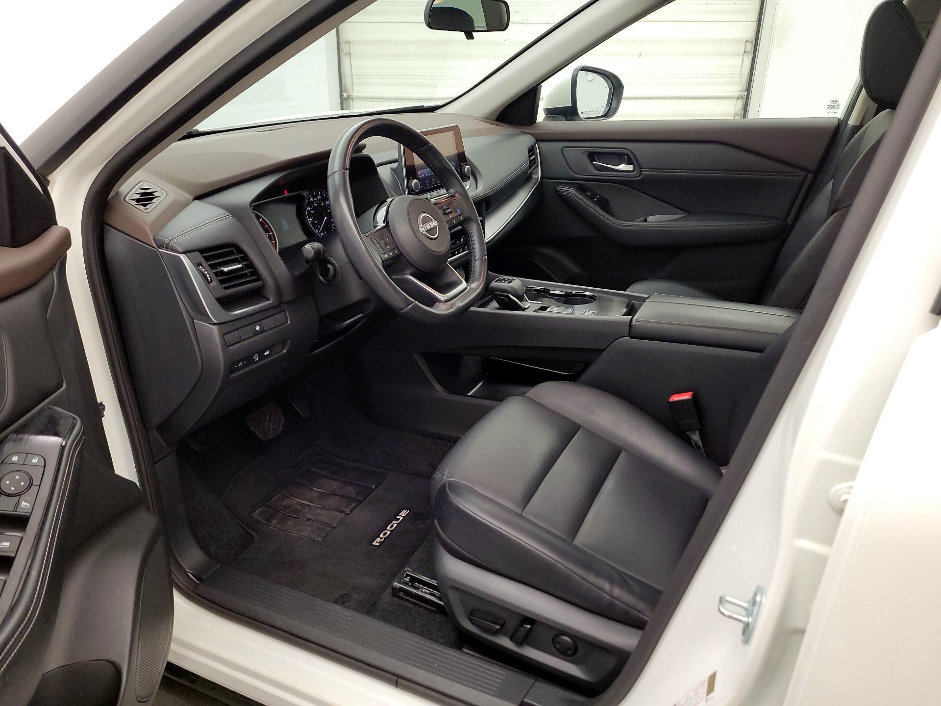 Thumbnail: 2023 Nissan Rogue - 11