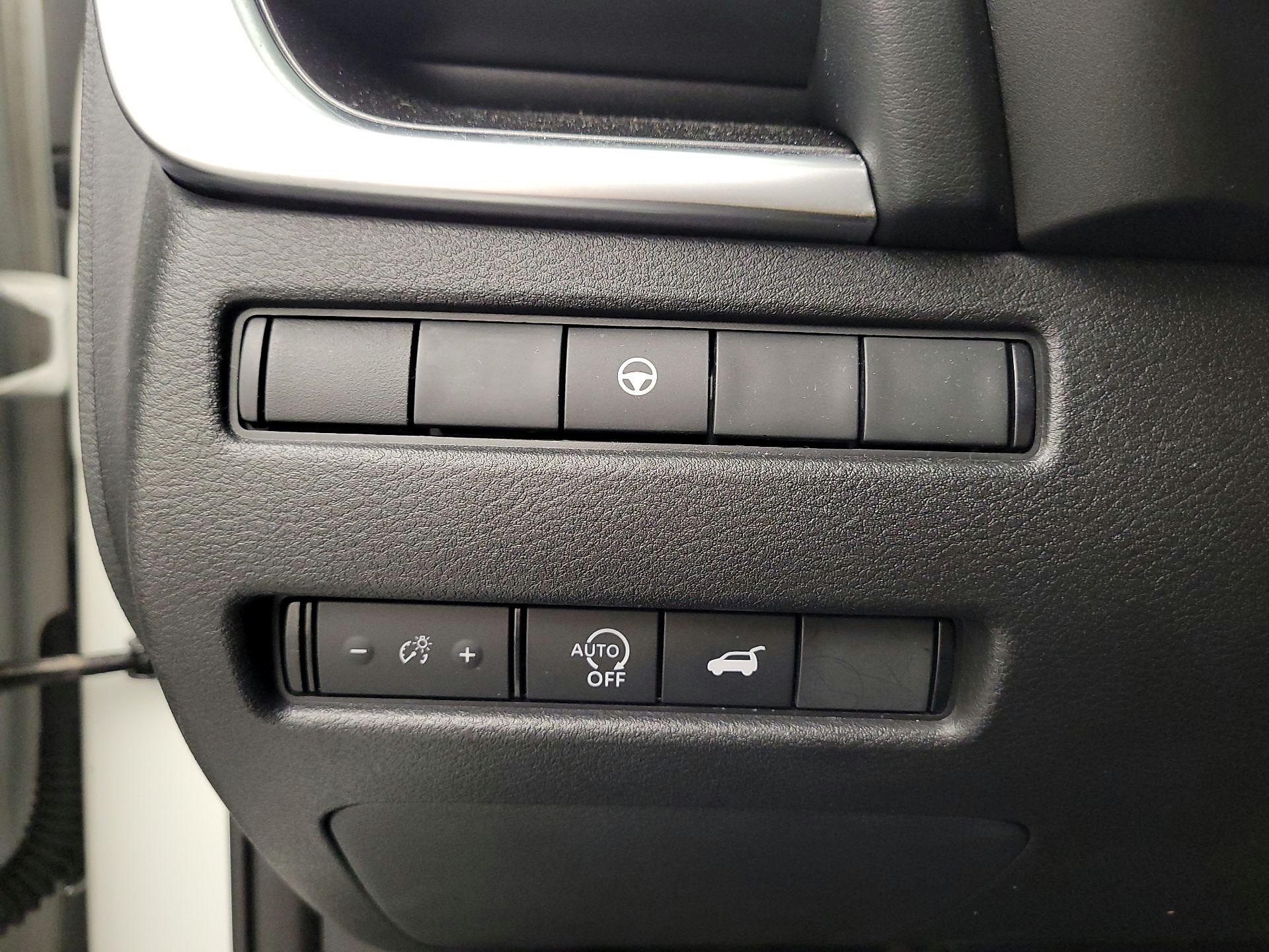 Thumbnail: 2023 Nissan Rogue - 13