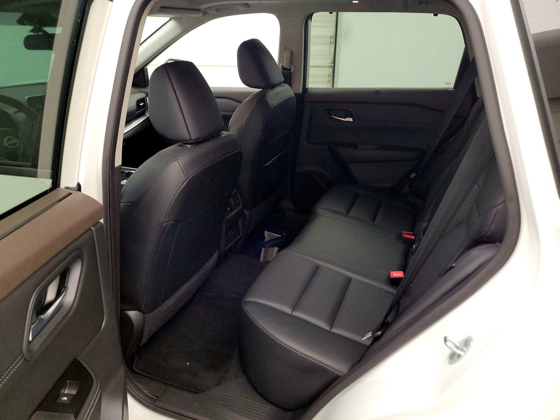 Thumbnail: 2023 Nissan Rogue - 19