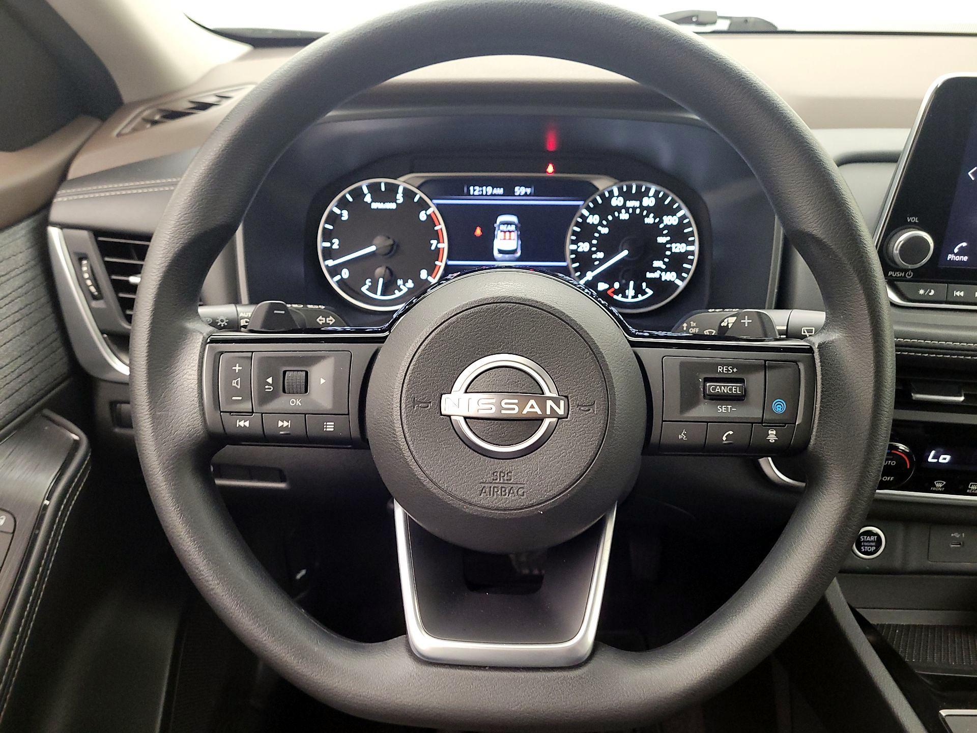 Thumbnail: 2023 Nissan Rogue - 10