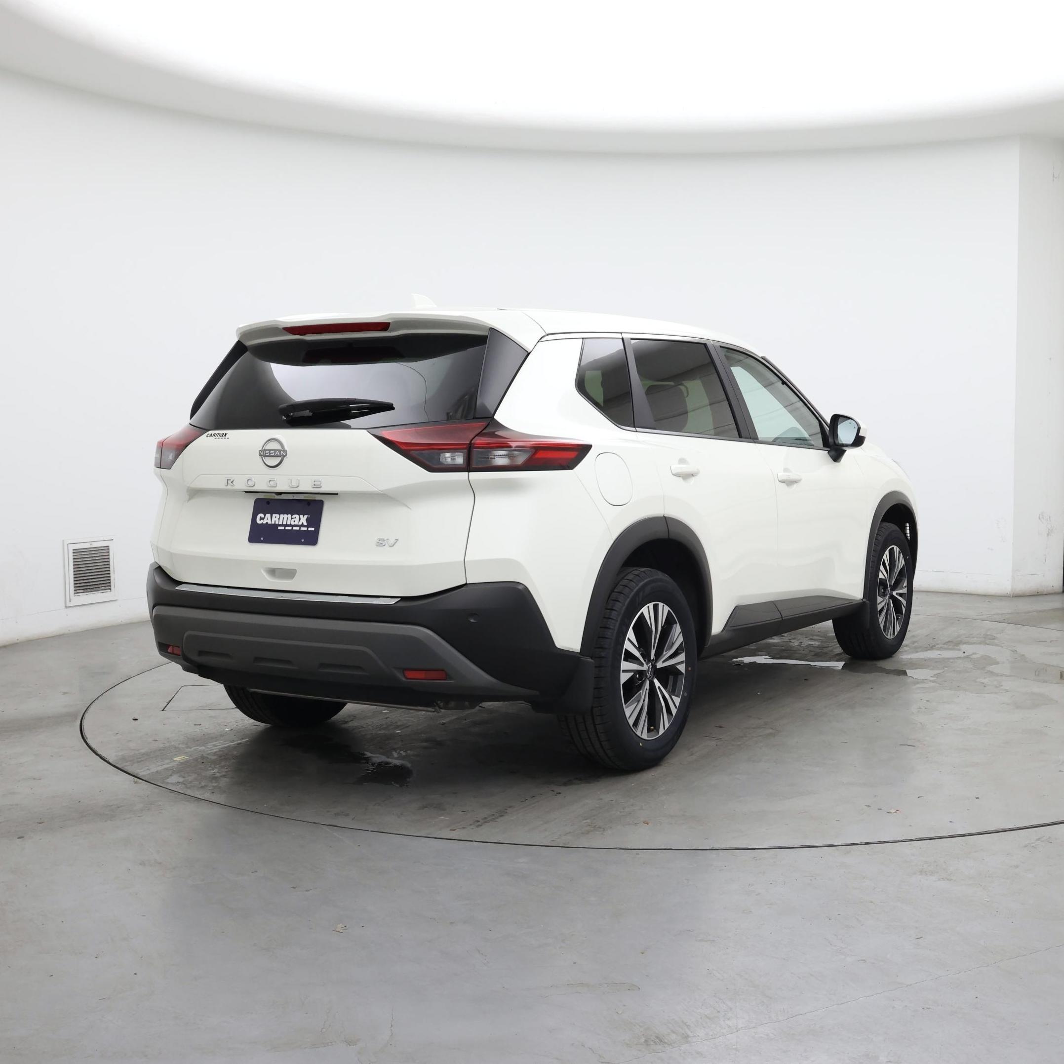 Thumbnail: 2023 Nissan Rogue - 8