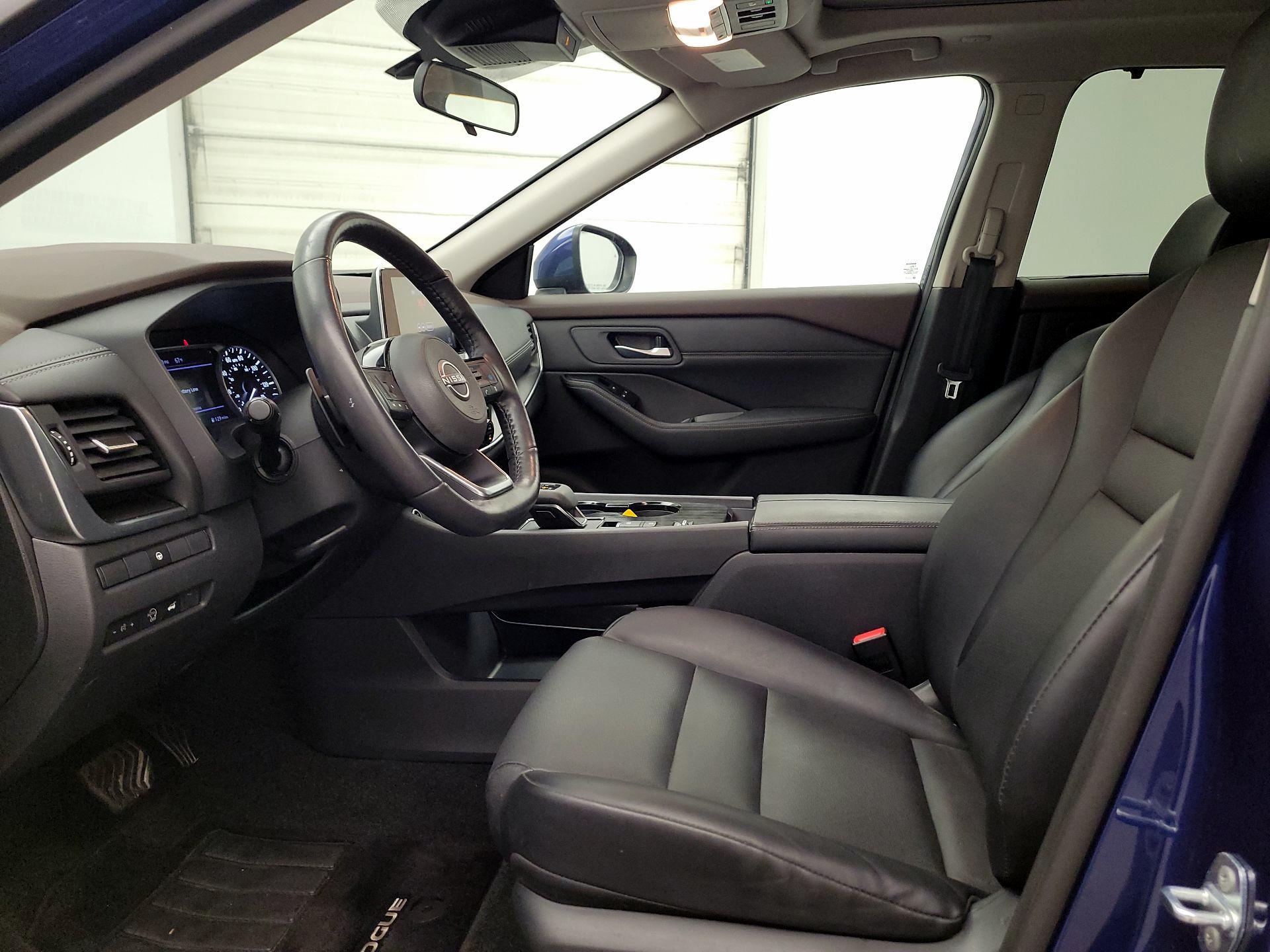 Thumbnail: 2023 Nissan Rogue - 11