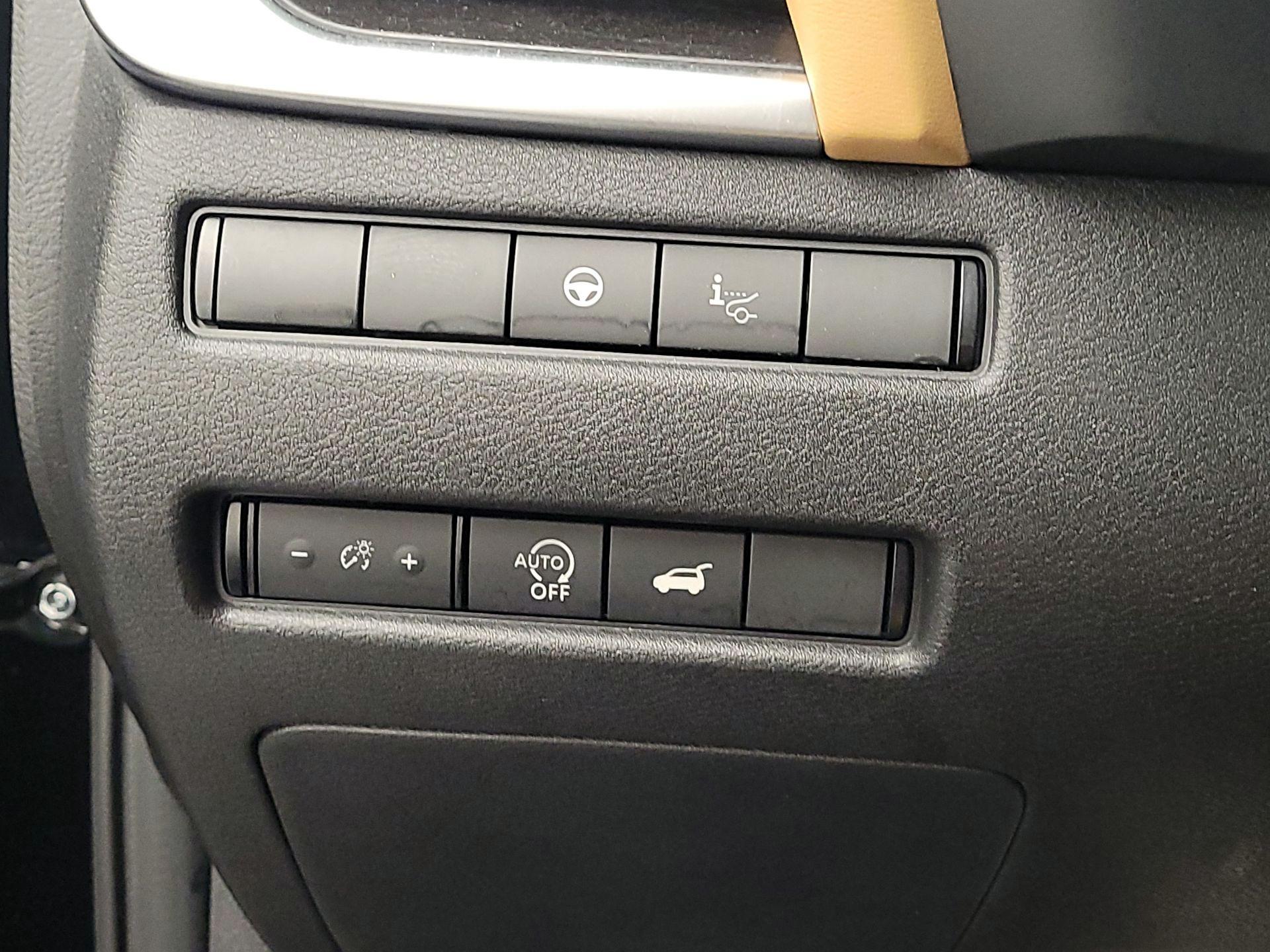 Thumbnail: 2023 Nissan Rogue - 13