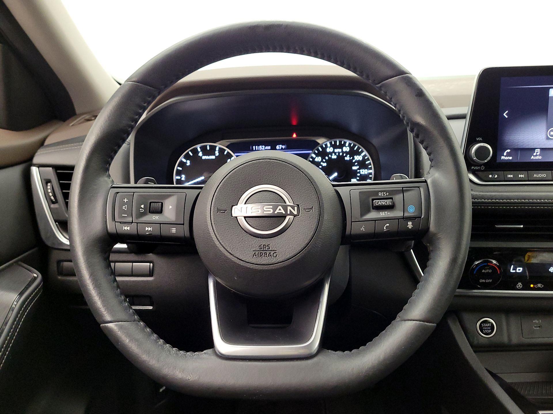 Thumbnail: 2023 Nissan Rogue - 10