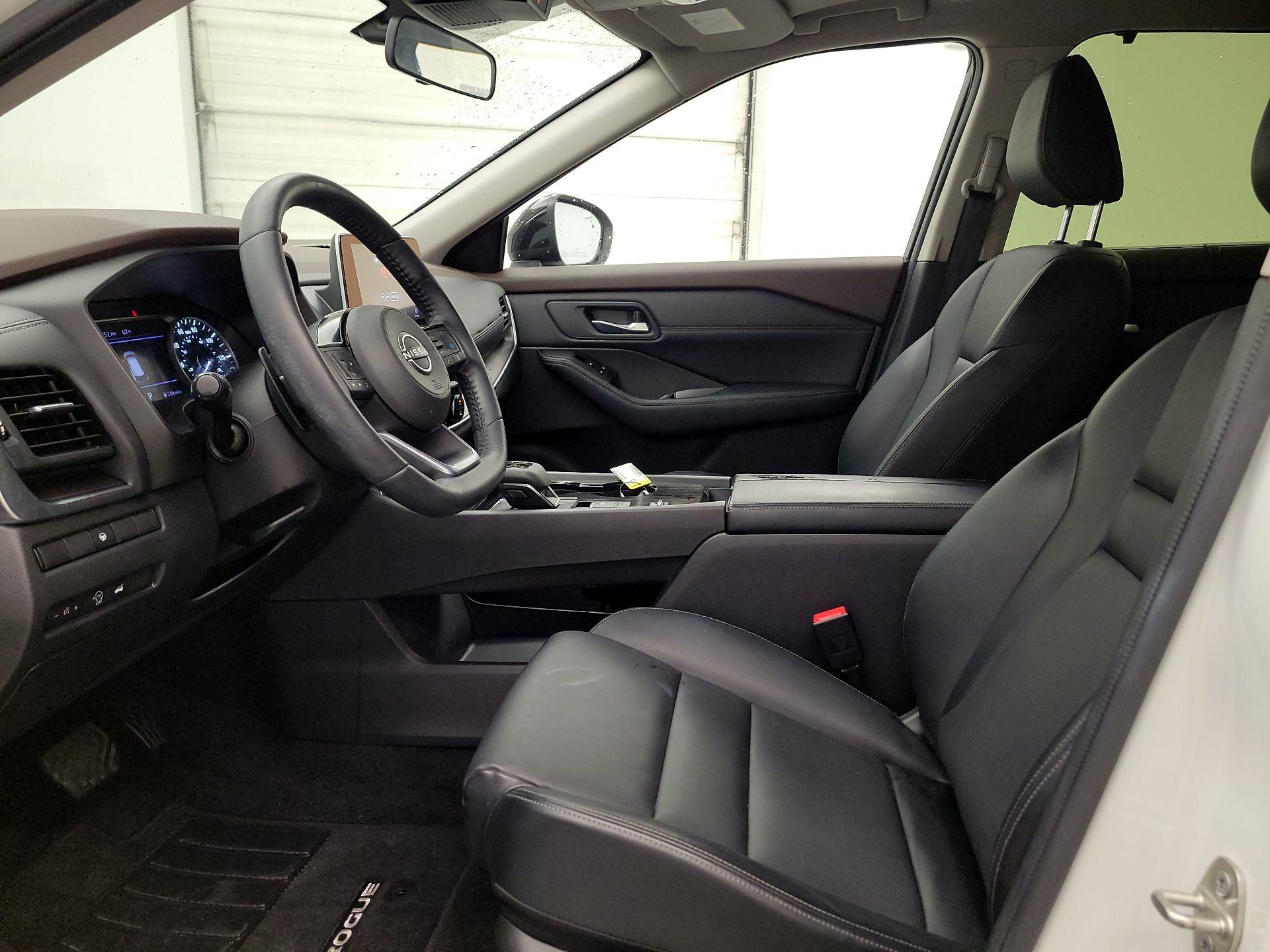 Thumbnail: 2023 Nissan Rogue - 11