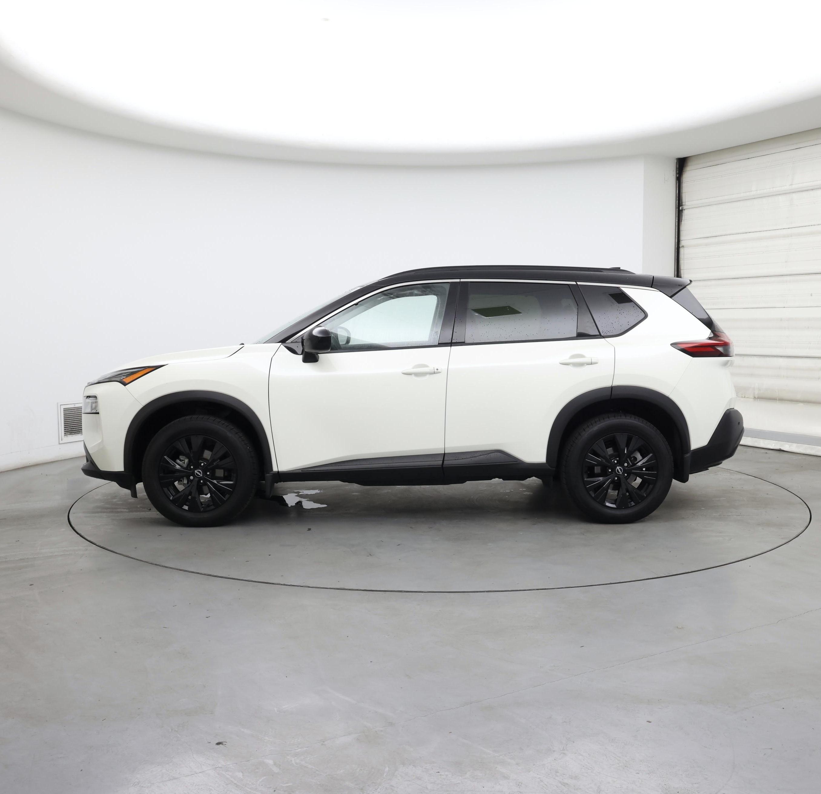 Thumbnail: 2023 Nissan Rogue - 3