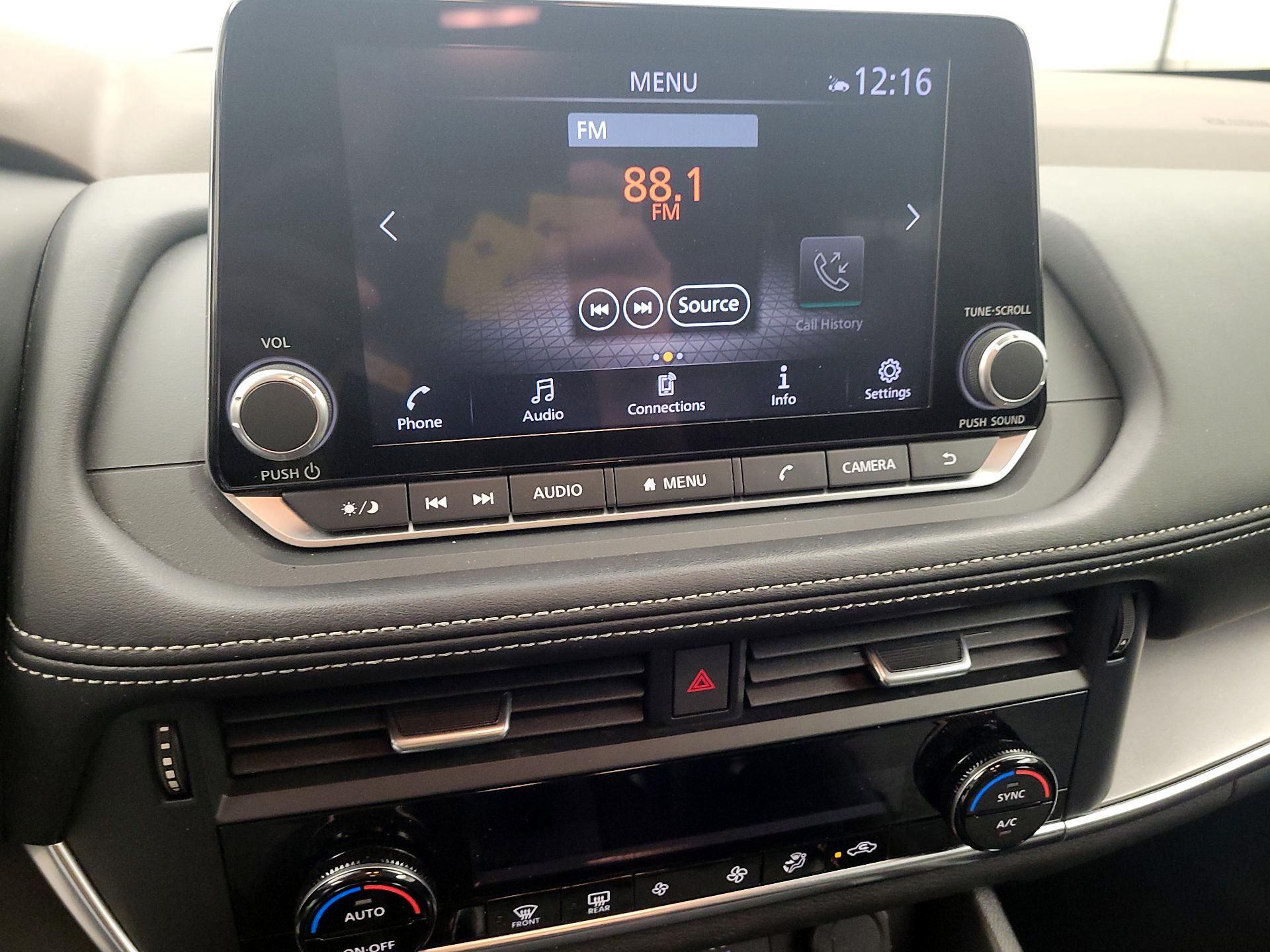 Thumbnail: 2023 Nissan Rogue - 14