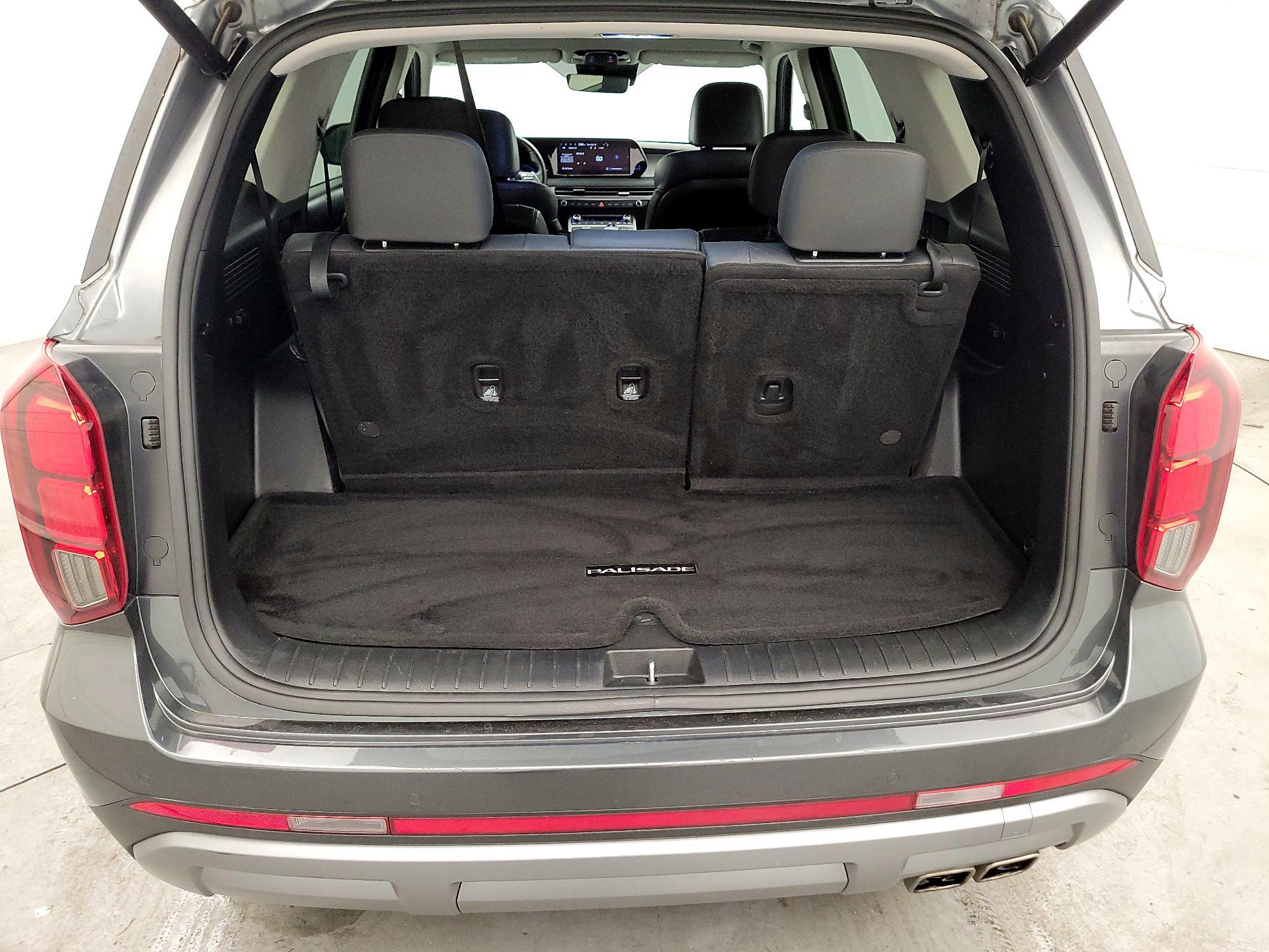 Thumbnail: 2023 Hyundai Palisade - 20