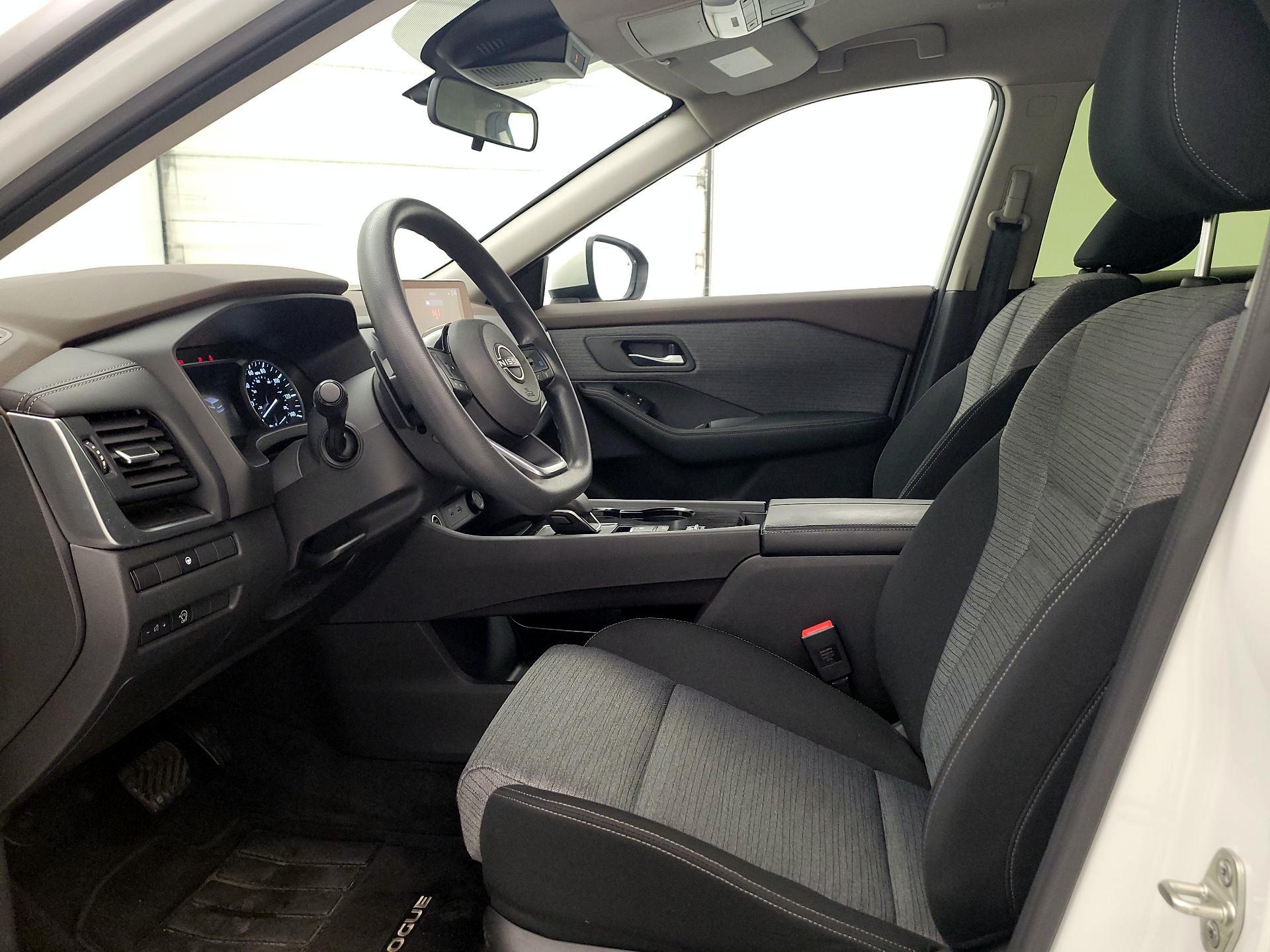 Thumbnail: 2023 Nissan Rogue - 11