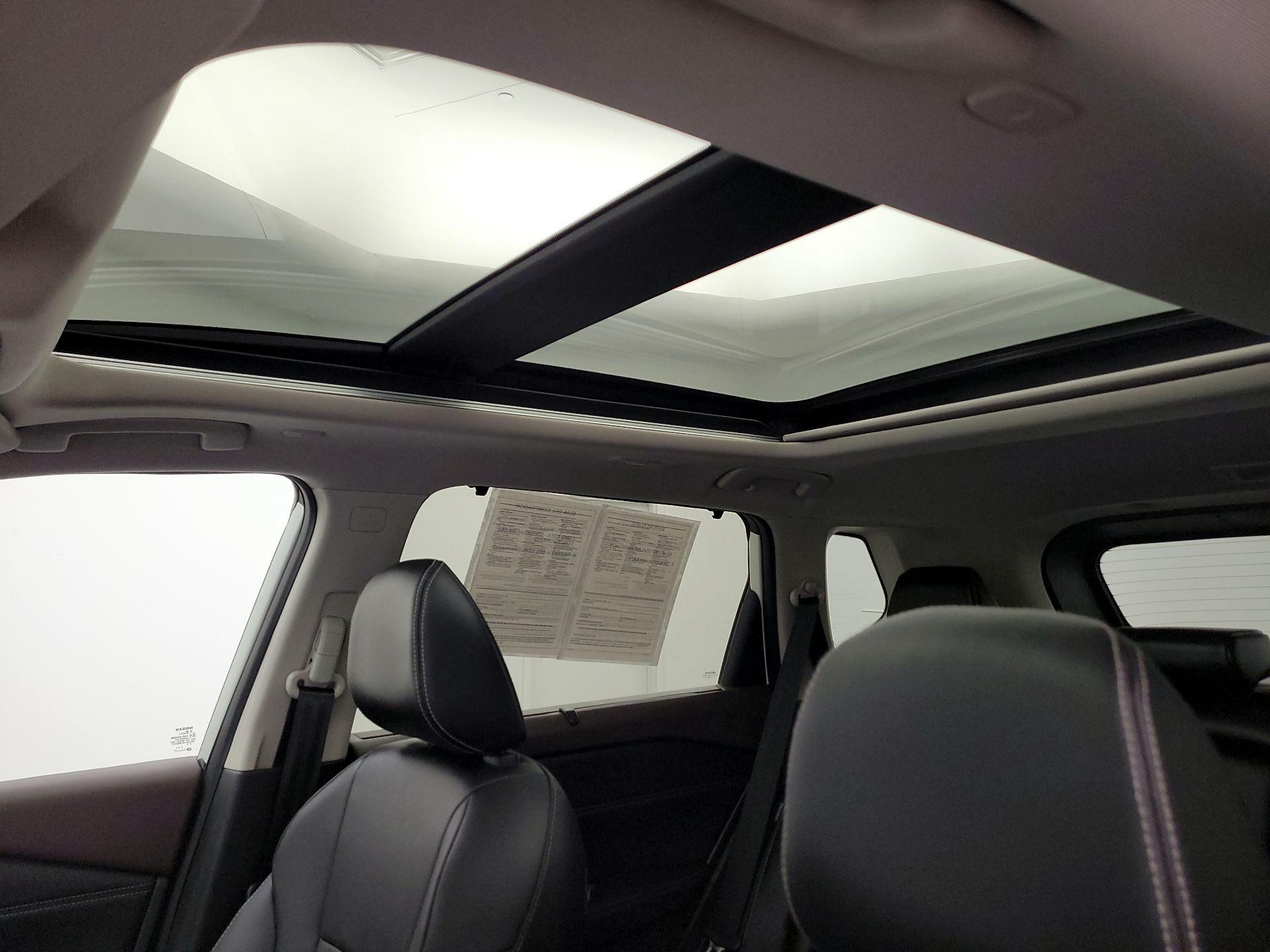 Thumbnail: 2023 Nissan Rogue - 18