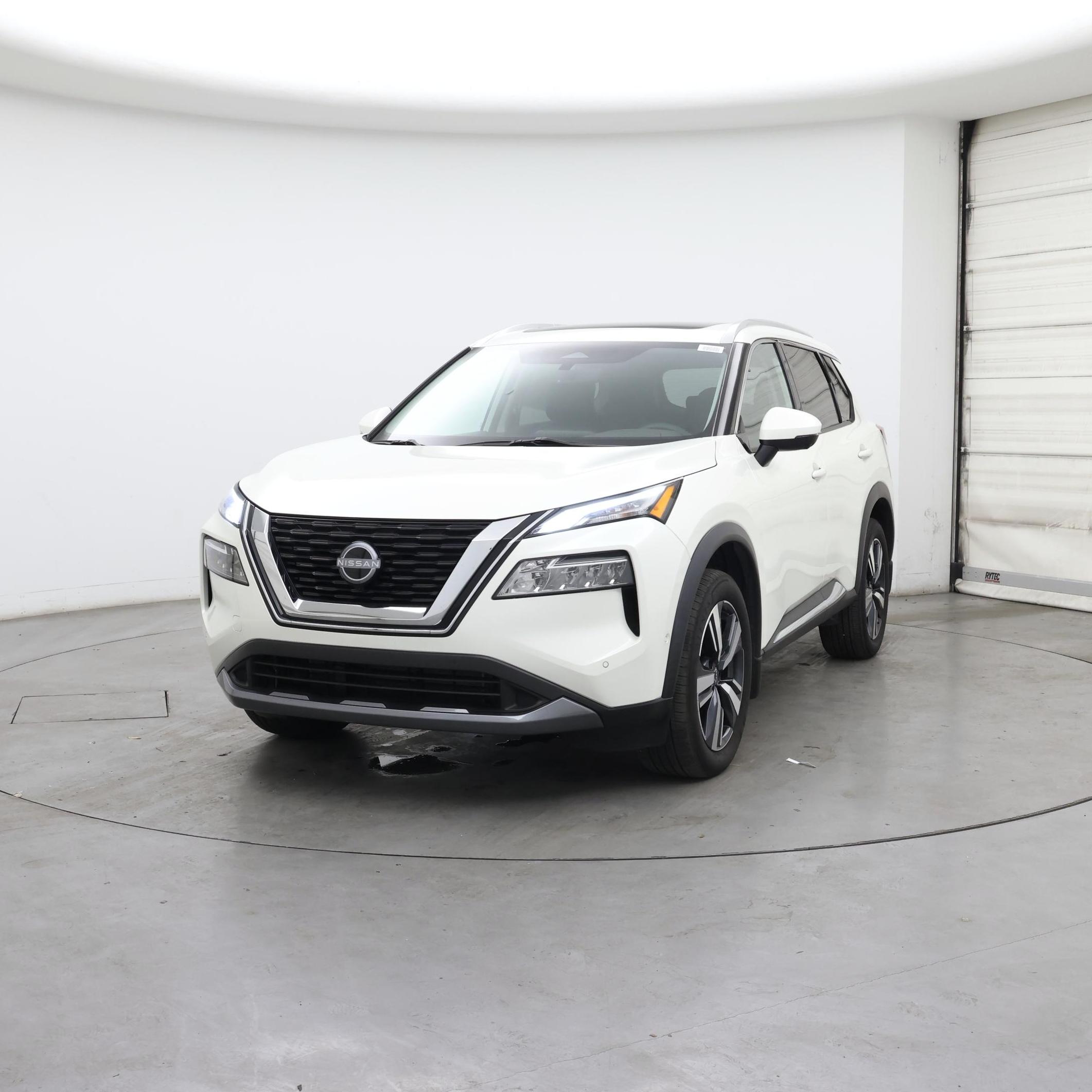 Thumbnail: 2023 Nissan Rogue - 4