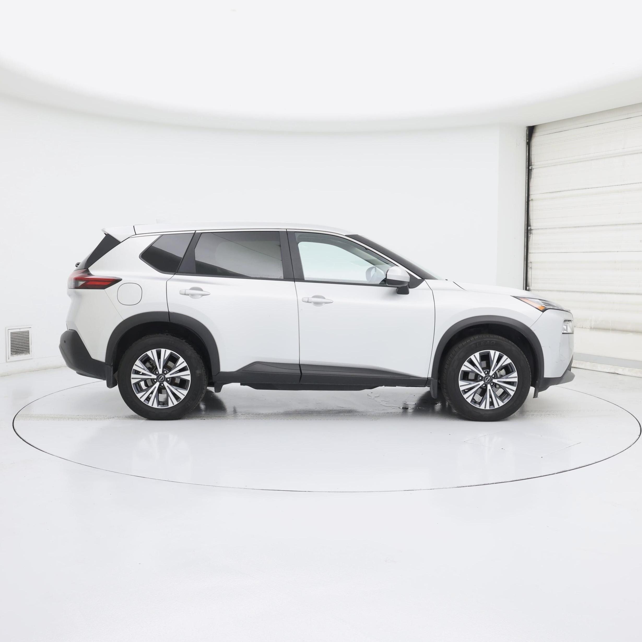 Thumbnail: 2023 Nissan Rogue - 7