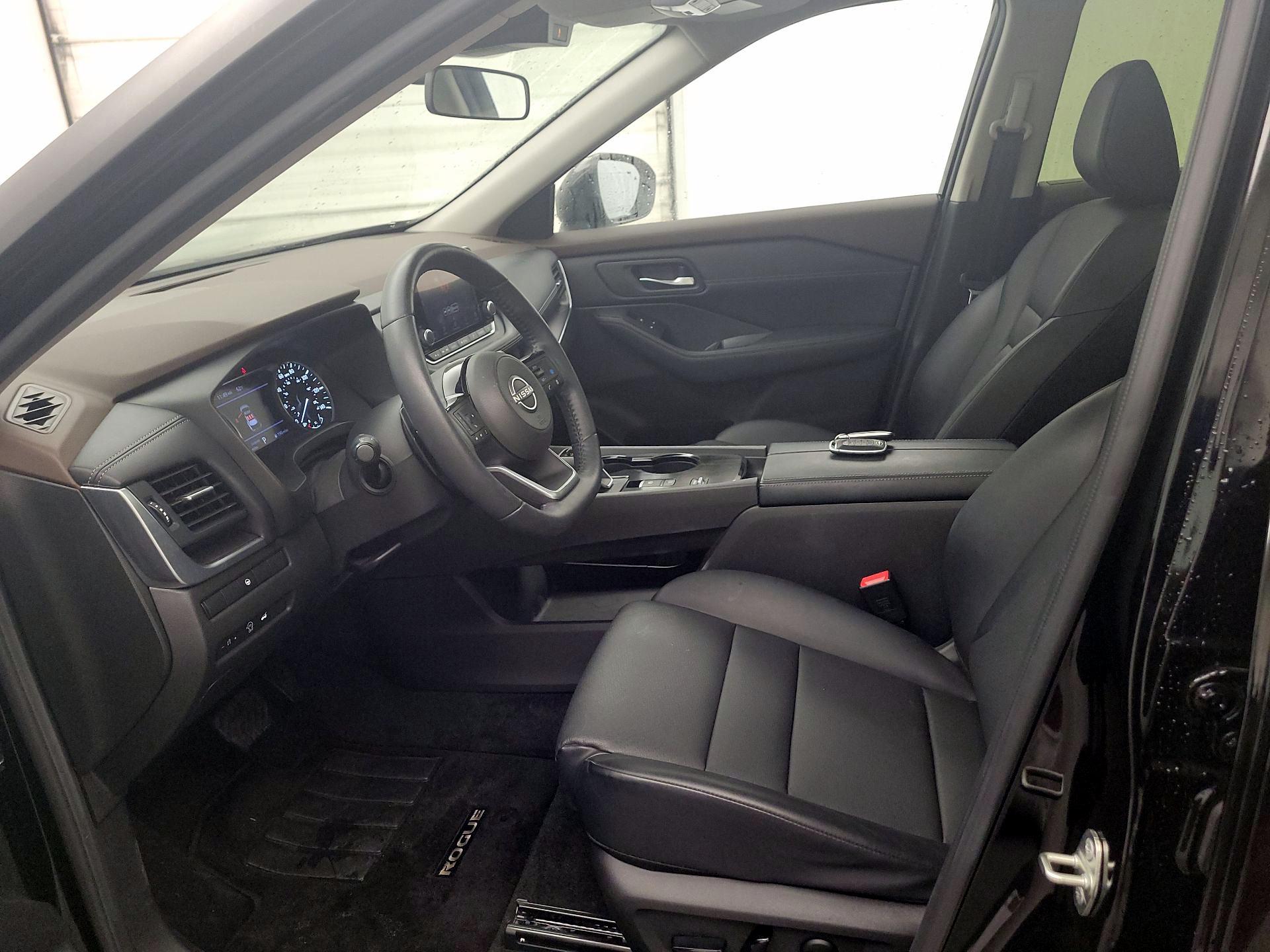 Thumbnail: 2023 Nissan Rogue - 11