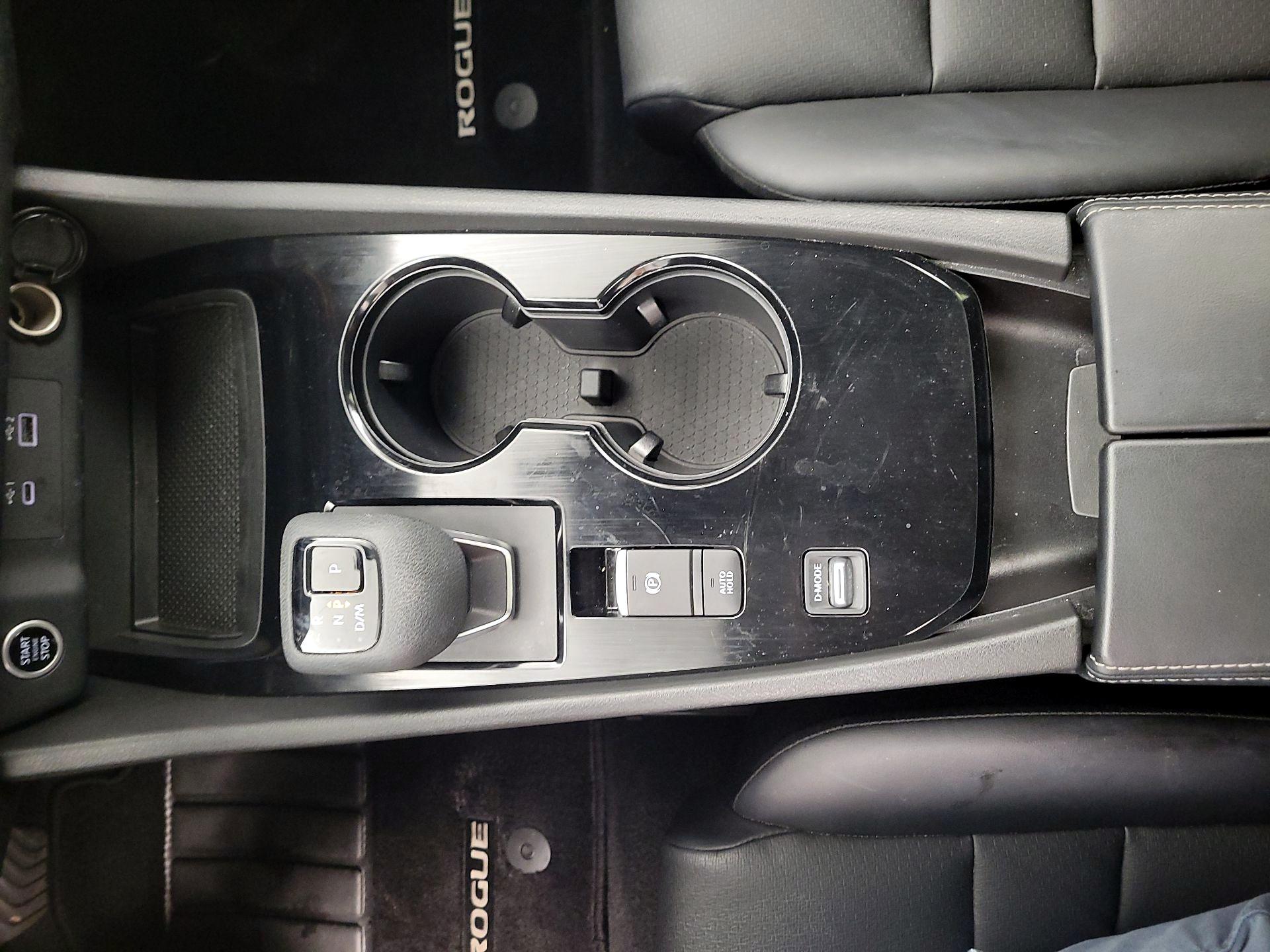 Thumbnail: 2023 Nissan Rogue - 17