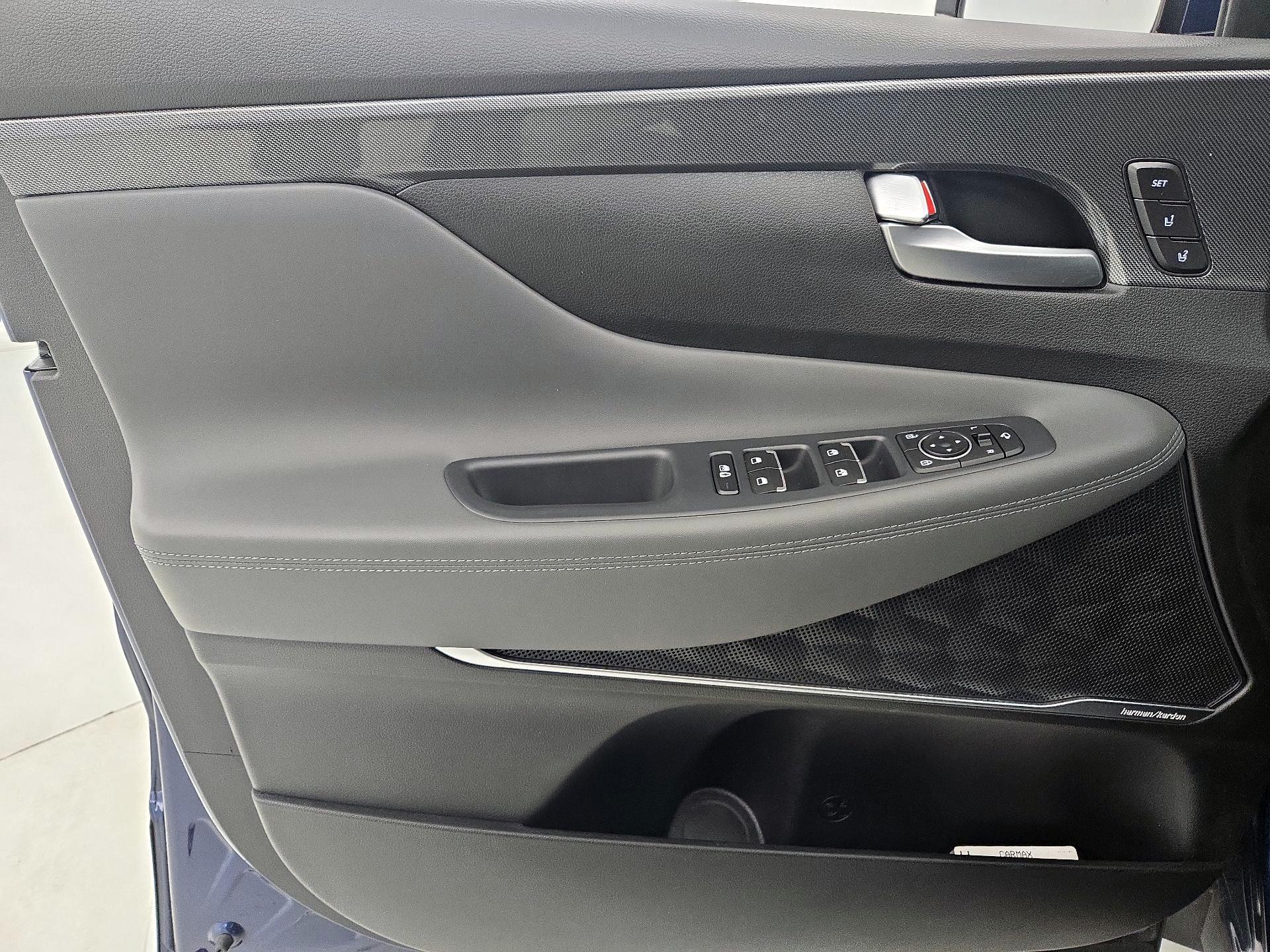 Thumbnail: 2023 Hyundai Santa Fe - 12