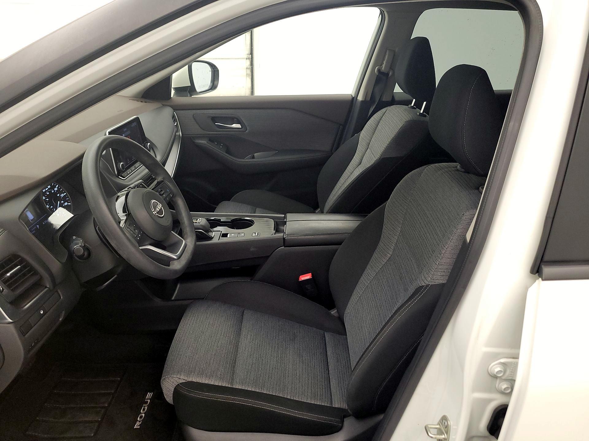 Thumbnail: 2023 Nissan Rogue - 11