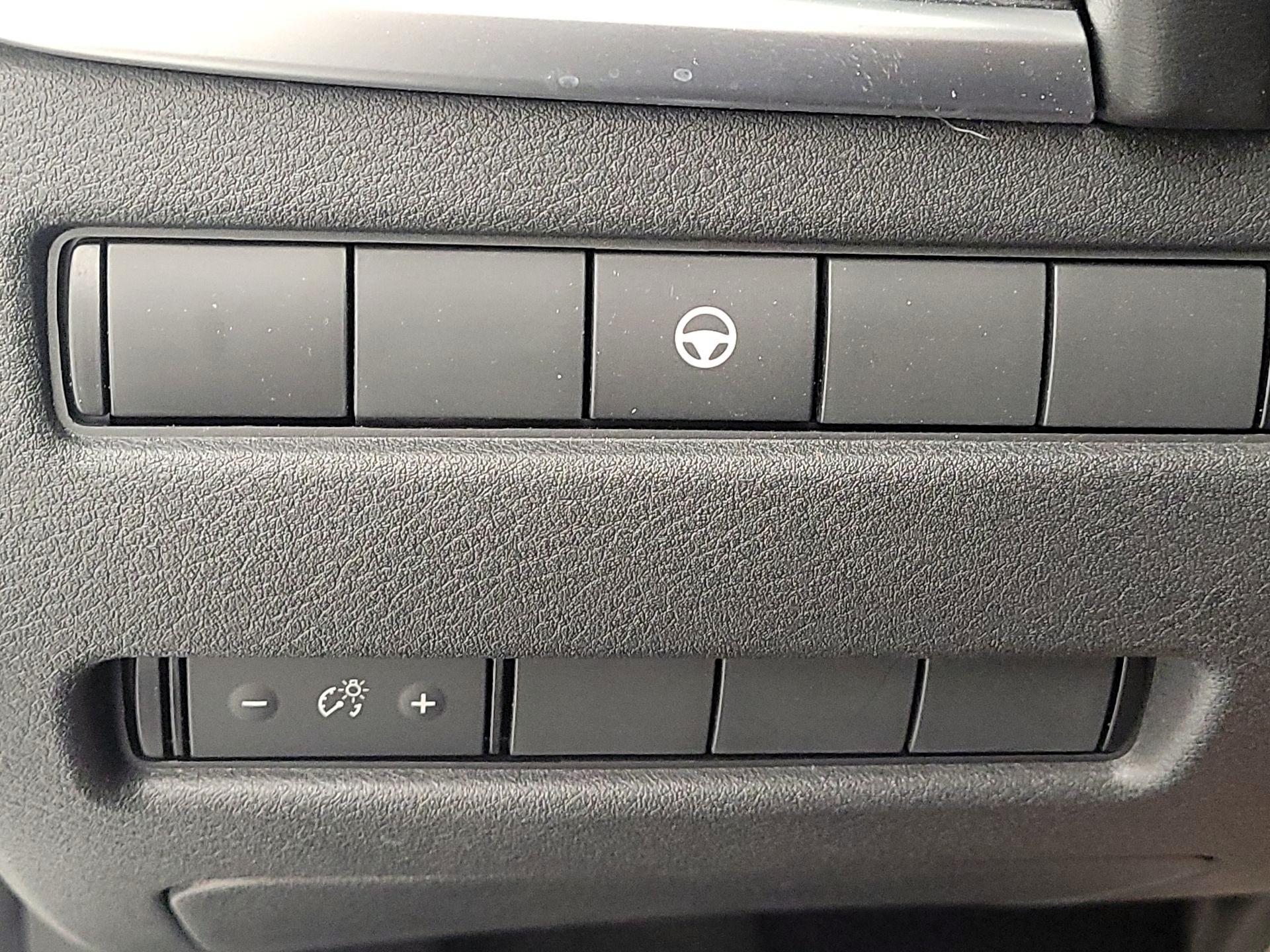 Thumbnail: 2023 Nissan Rogue - 13