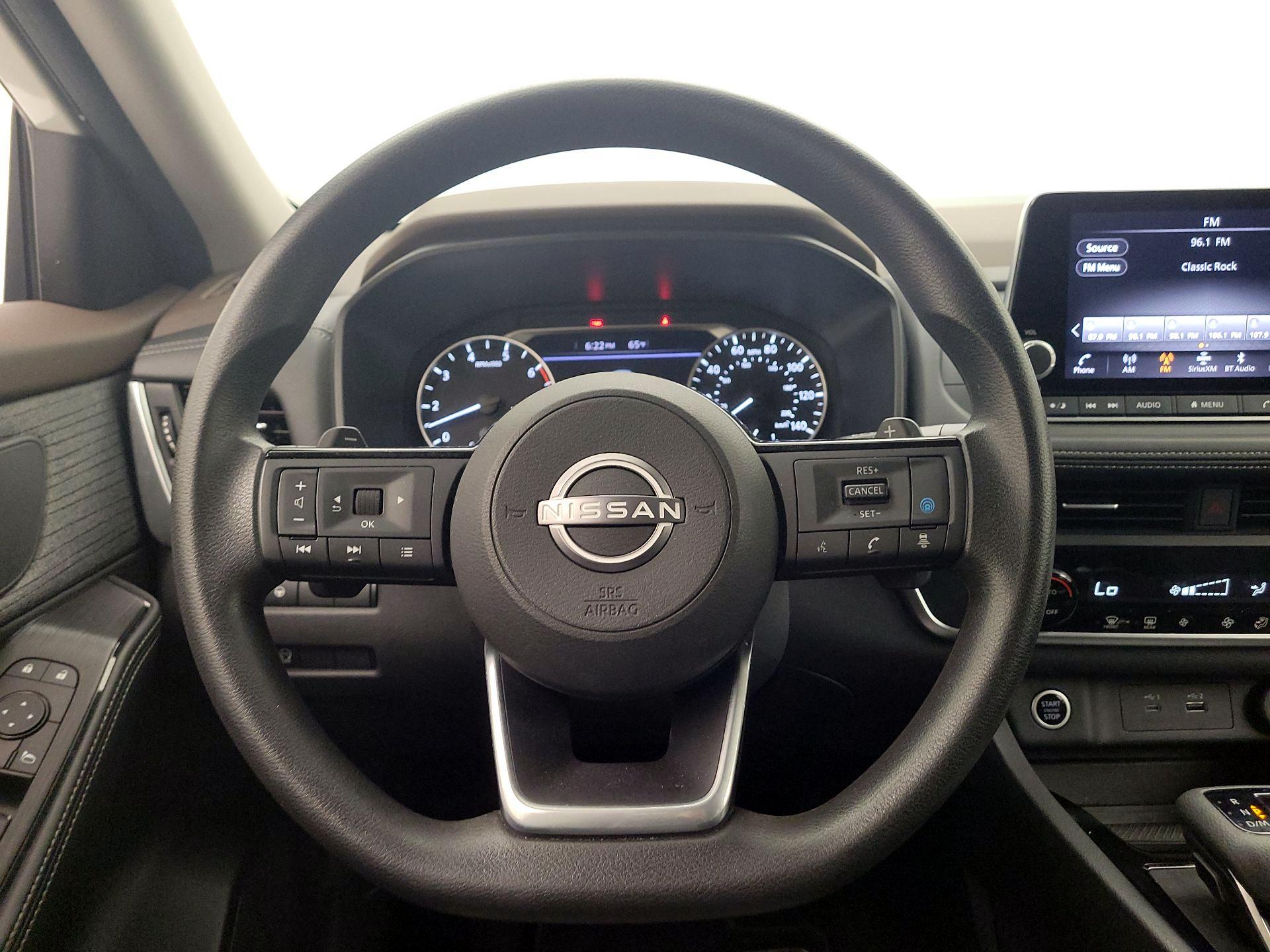 Thumbnail: 2023 Nissan Rogue - 10