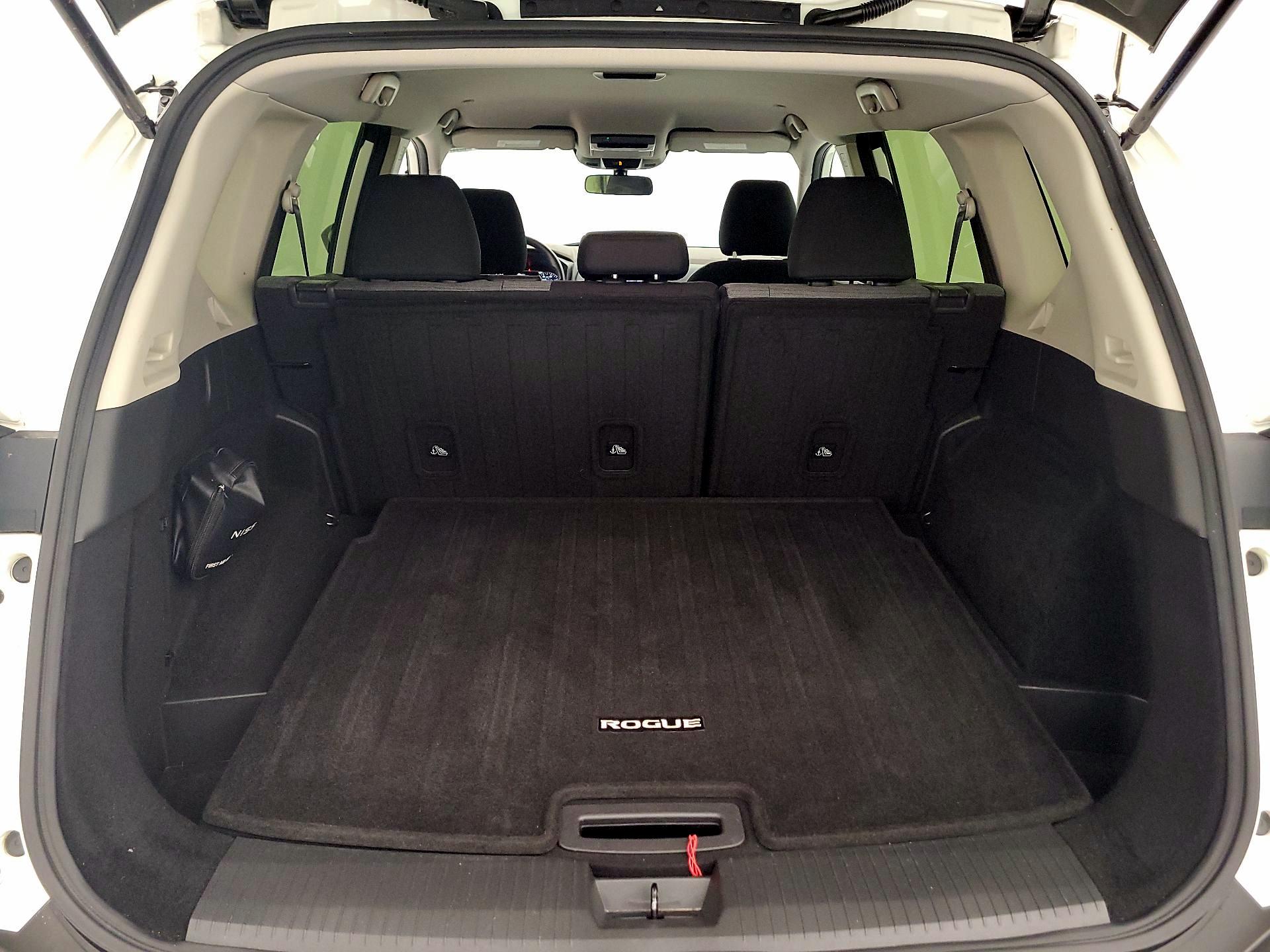 Thumbnail: 2023 Nissan Rogue - 20