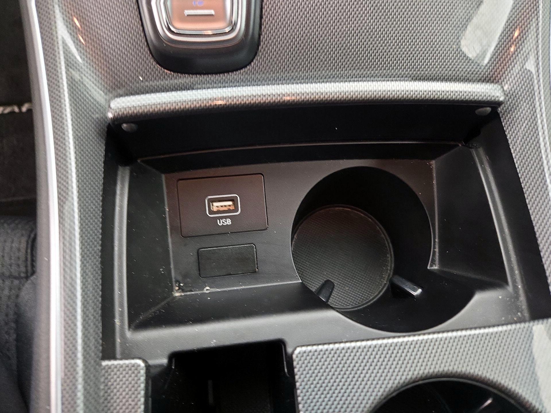 Thumbnail: 2023 Hyundai Santa Fe - 18