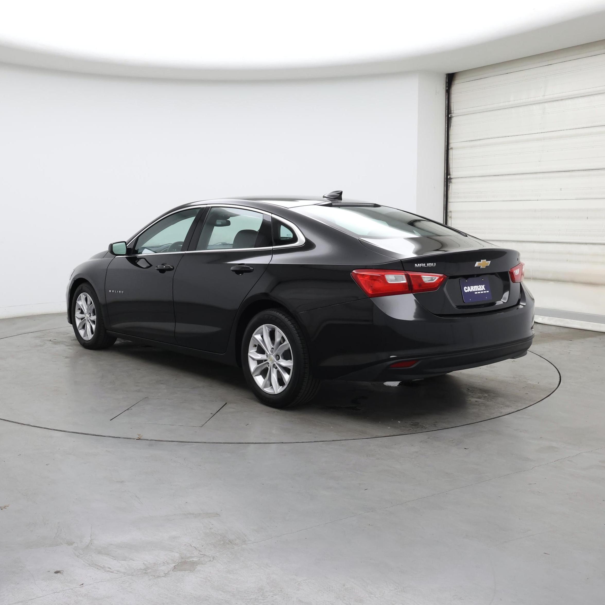 Thumbnail: 2023 Chevrolet Malibu - 2