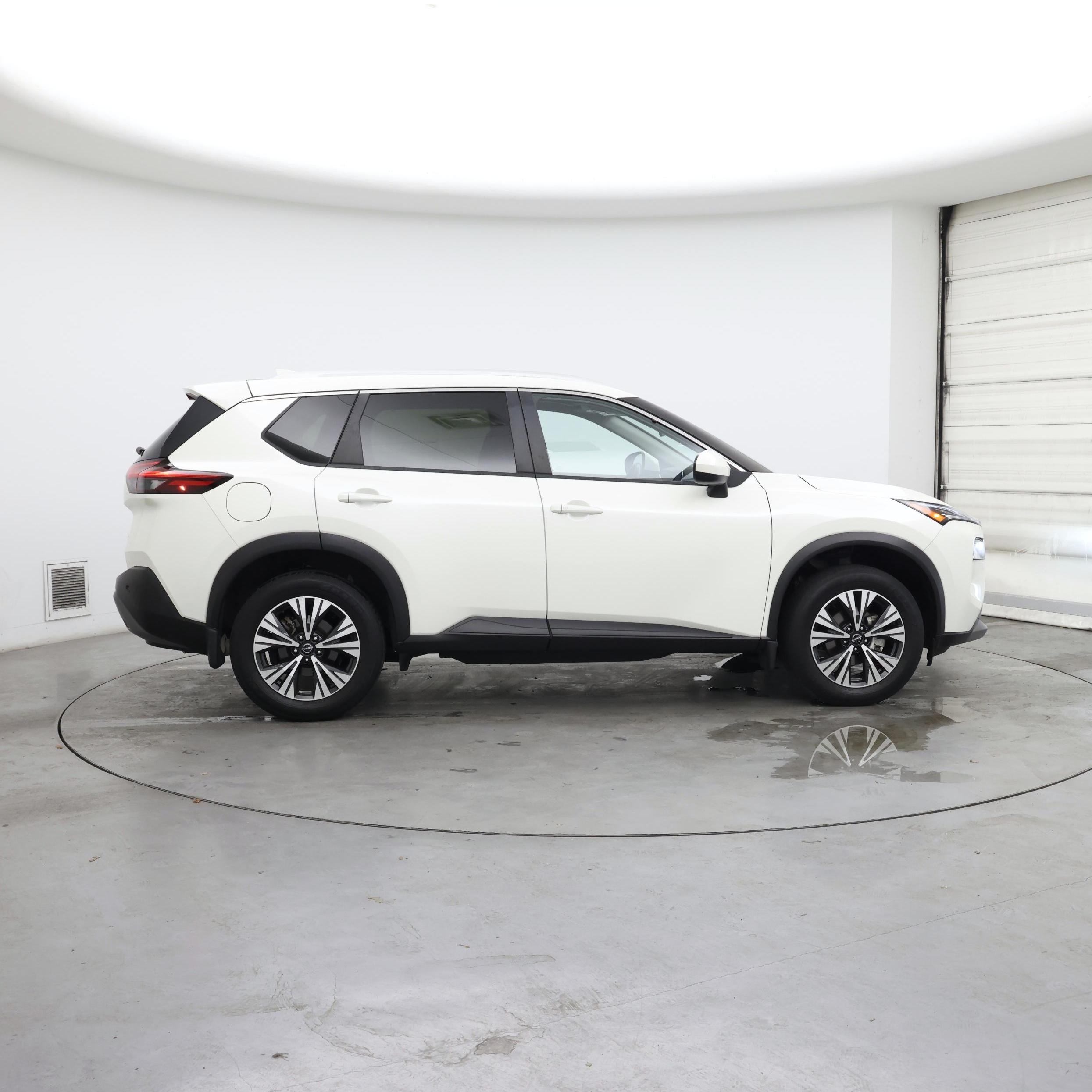 Thumbnail: 2023 Nissan Rogue - 7