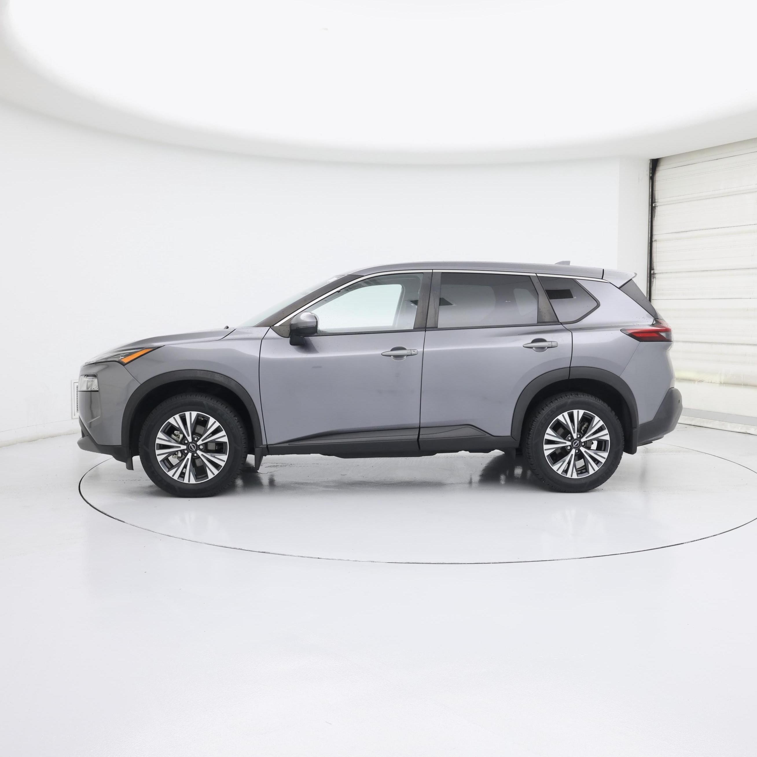 Thumbnail: 2023 Nissan Rogue - 3