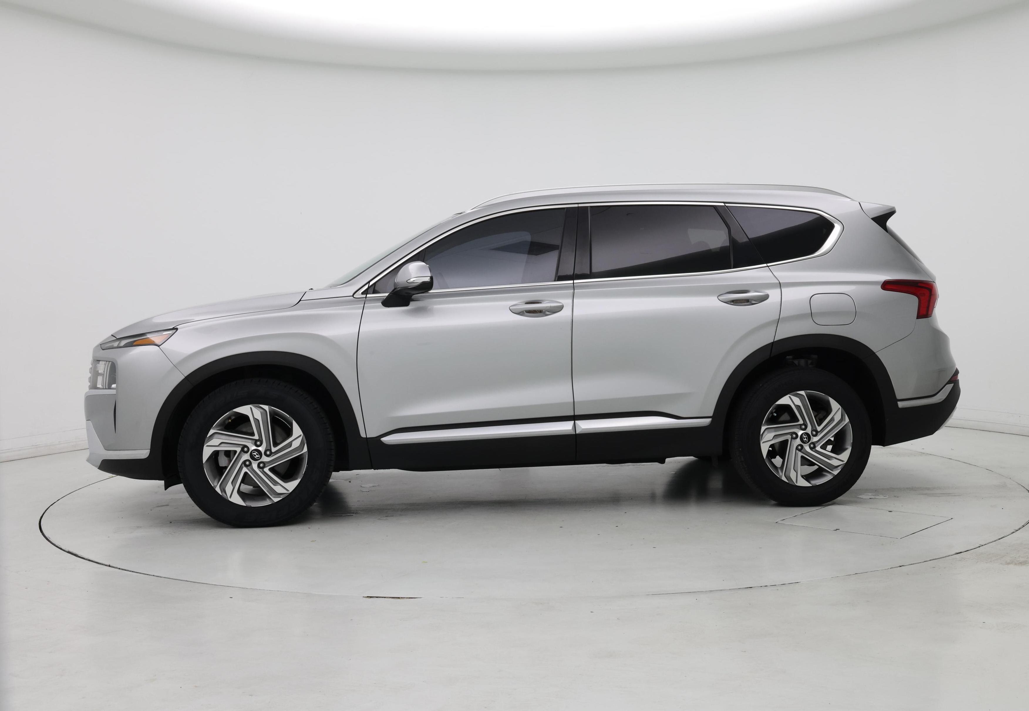 Thumbnail: 2022 Hyundai Santa Fe - 3