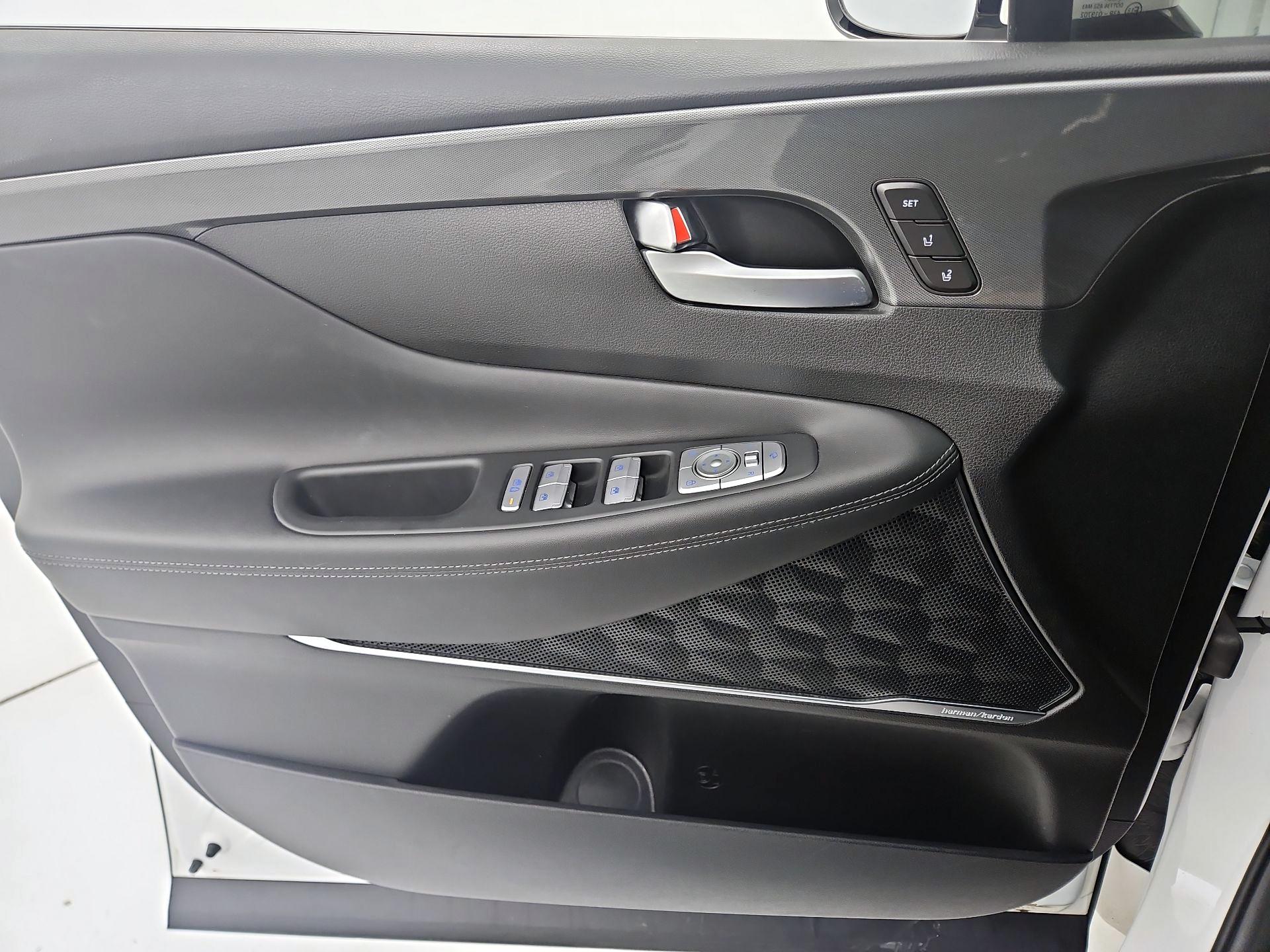 Thumbnail: 2023 Hyundai Santa Fe - 12