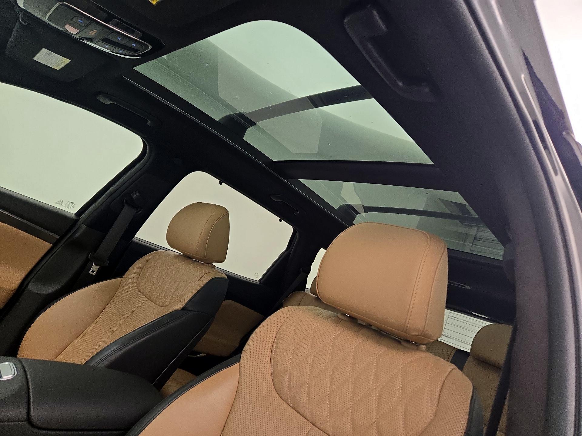 Thumbnail: 2023 Hyundai Santa Fe - 19