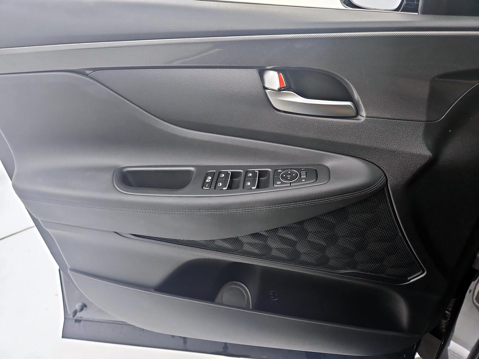 Thumbnail: 2023 Hyundai Santa Fe - 12