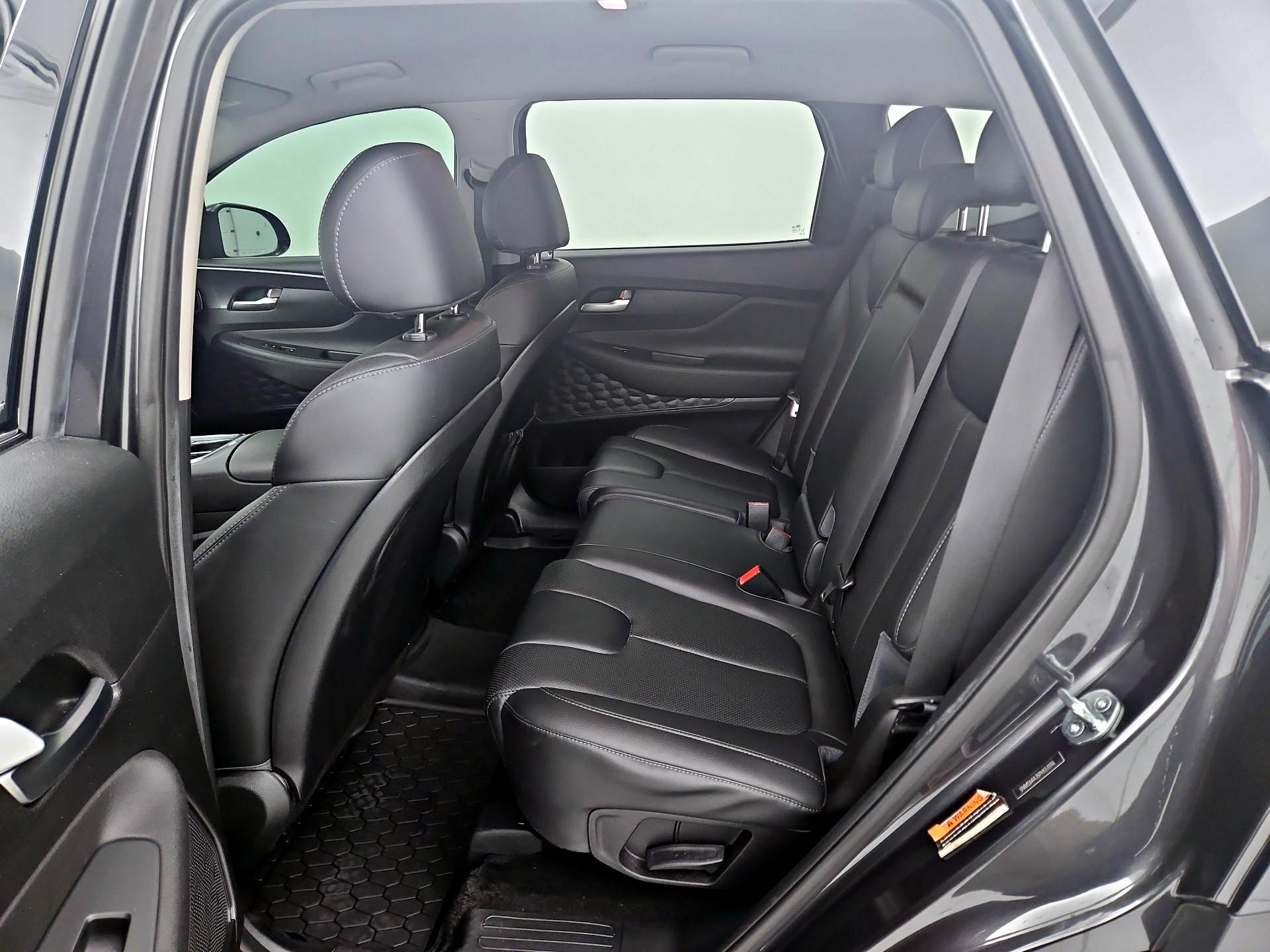 Thumbnail: 2023 Hyundai Santa Fe - 20