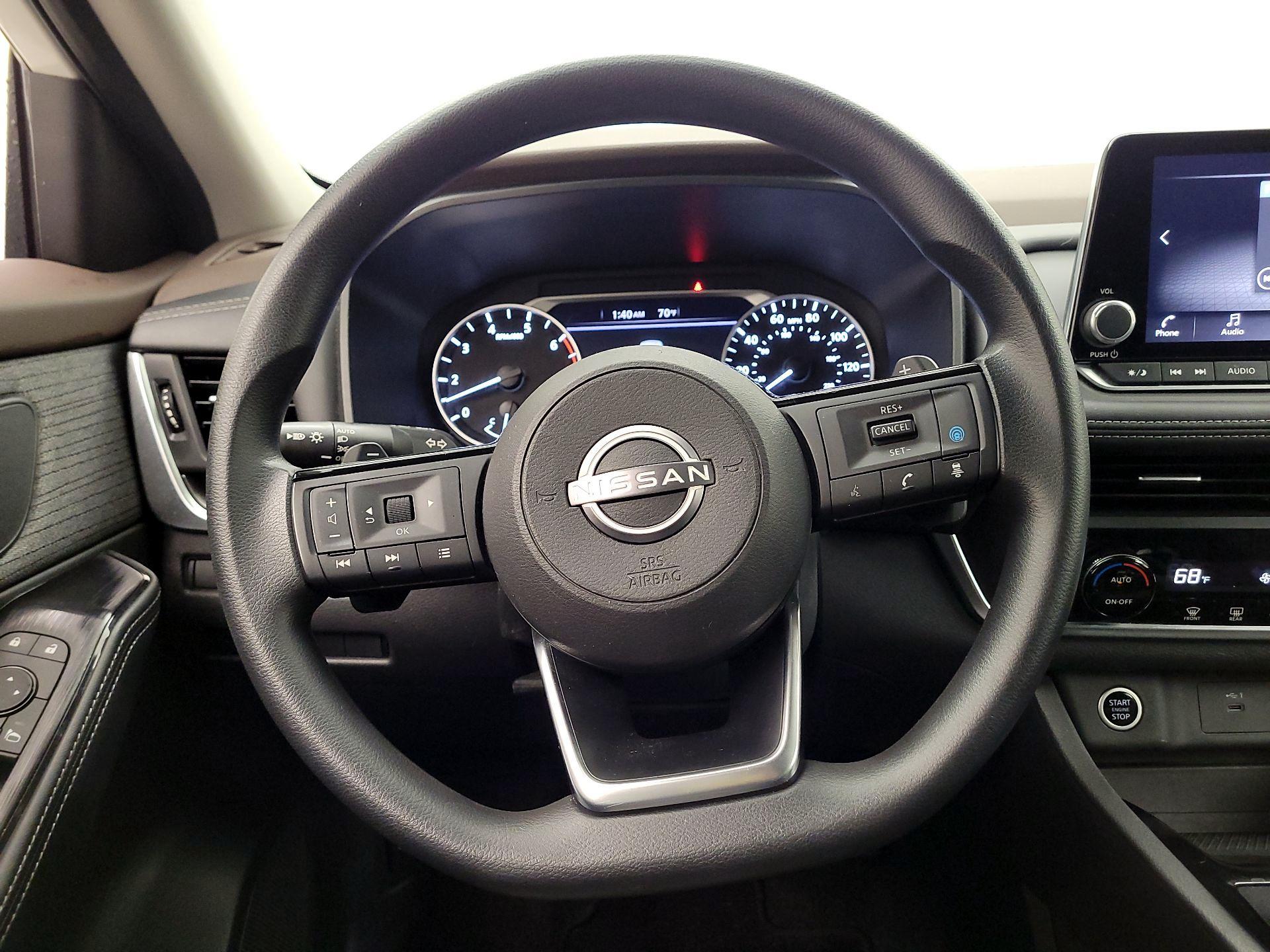 Thumbnail: 2023 Nissan Rogue - 10