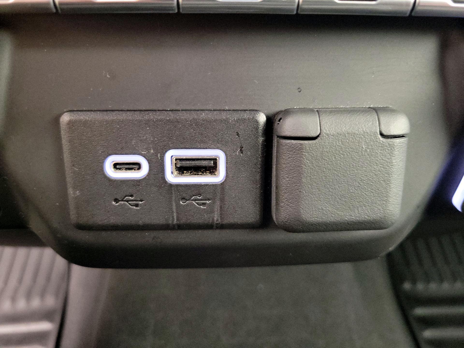 Thumbnail: 2023 Chevrolet Silverado 1500 - 18