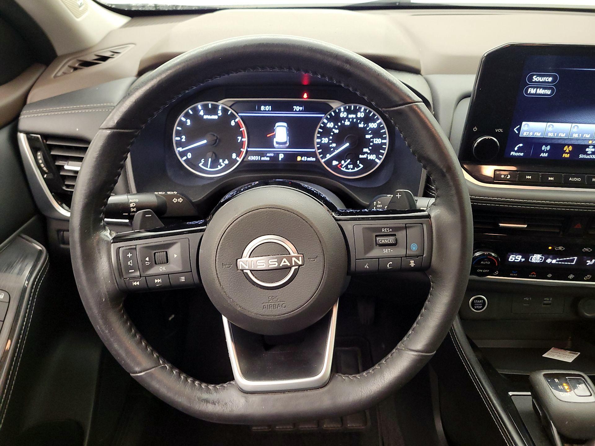 Thumbnail: 2023 Nissan Rogue - 10