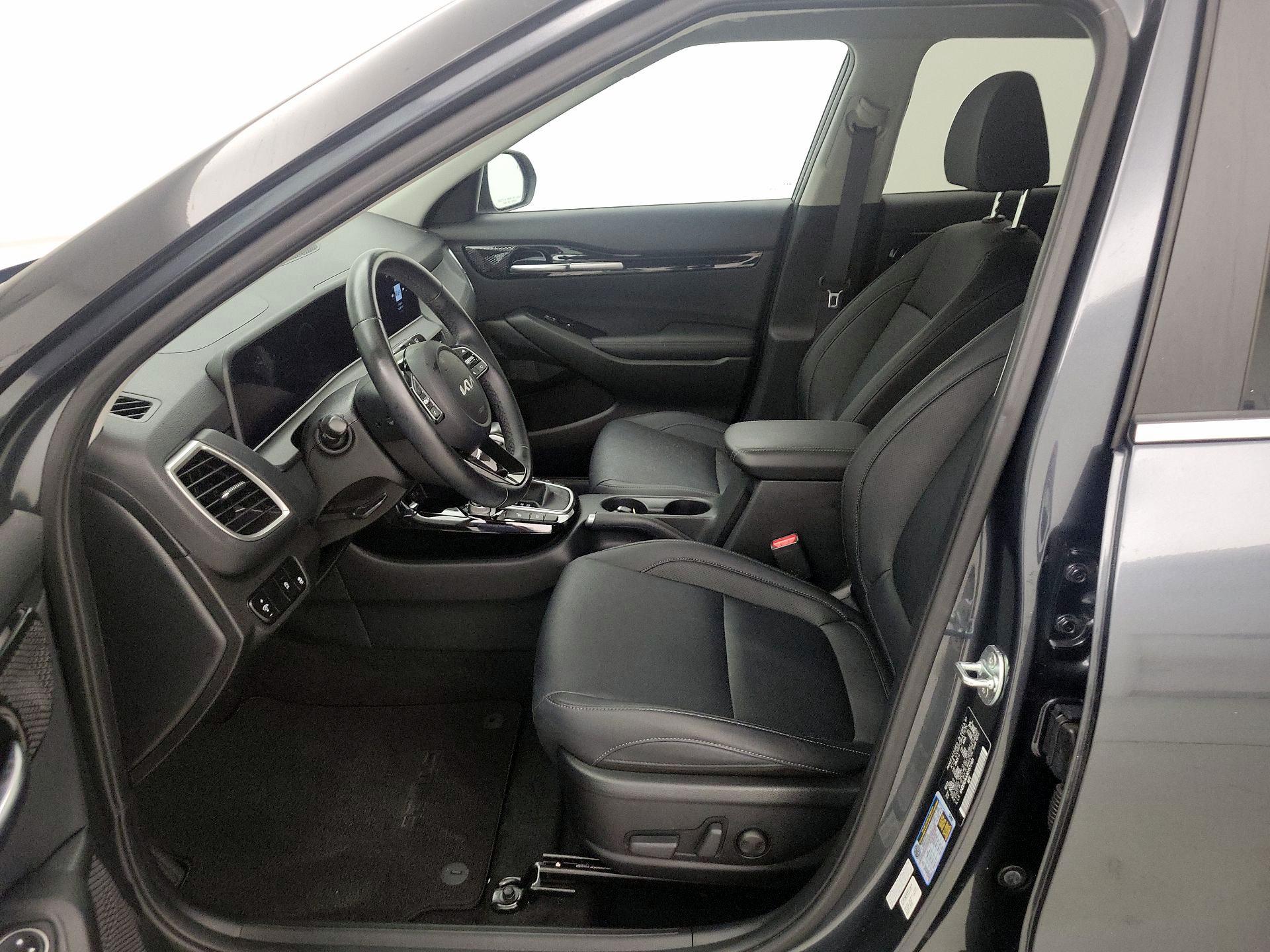 Thumbnail: 2024 Kia Seltos - 11