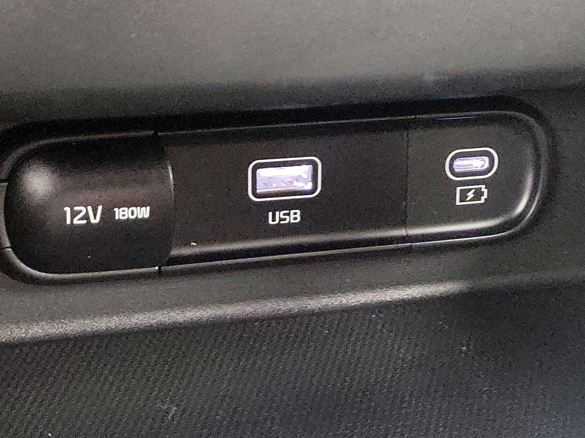 Thumbnail: 2024 Kia Seltos - 19