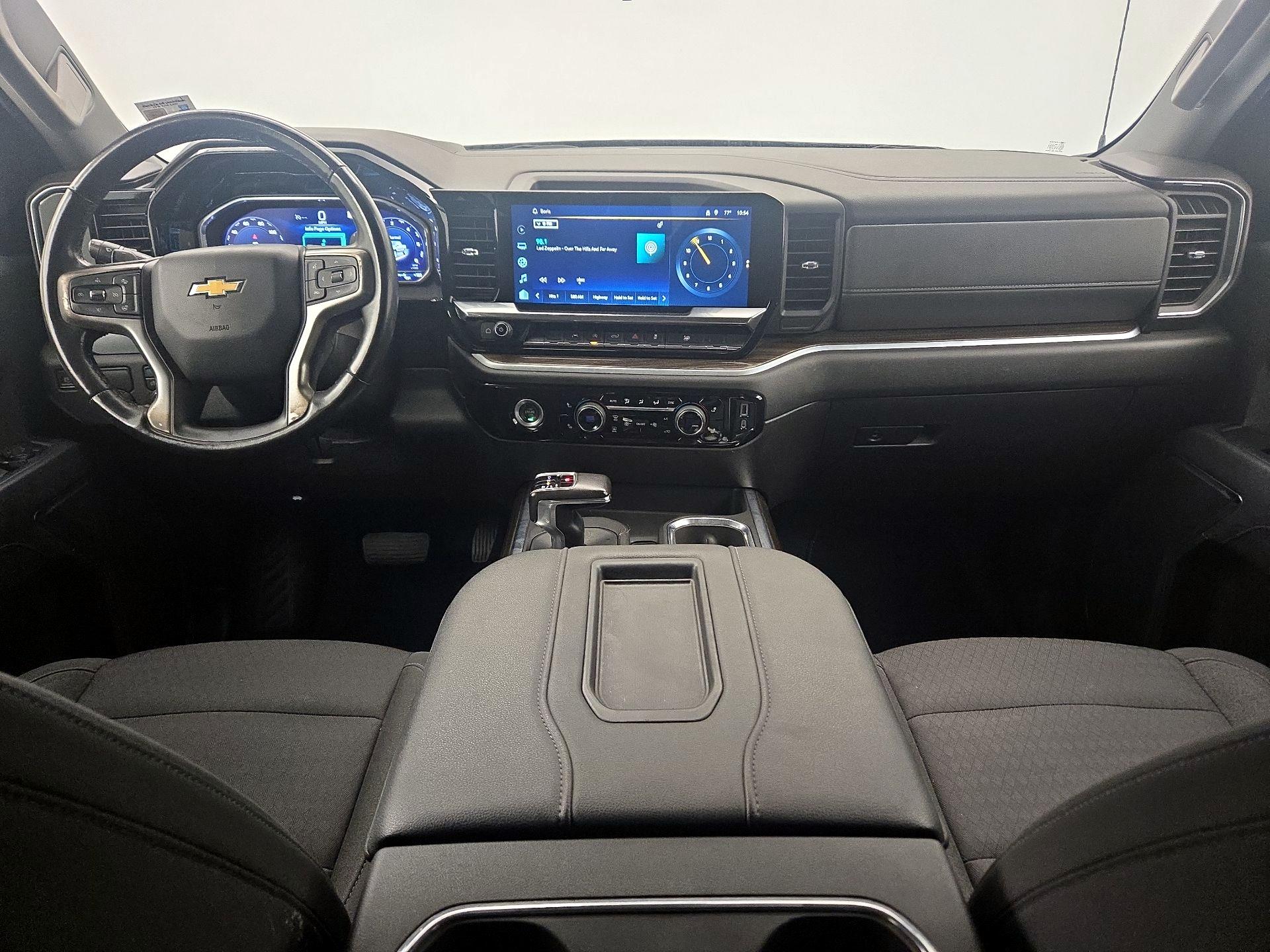 Thumbnail: 2022 Chevrolet Silverado 1500 - 9