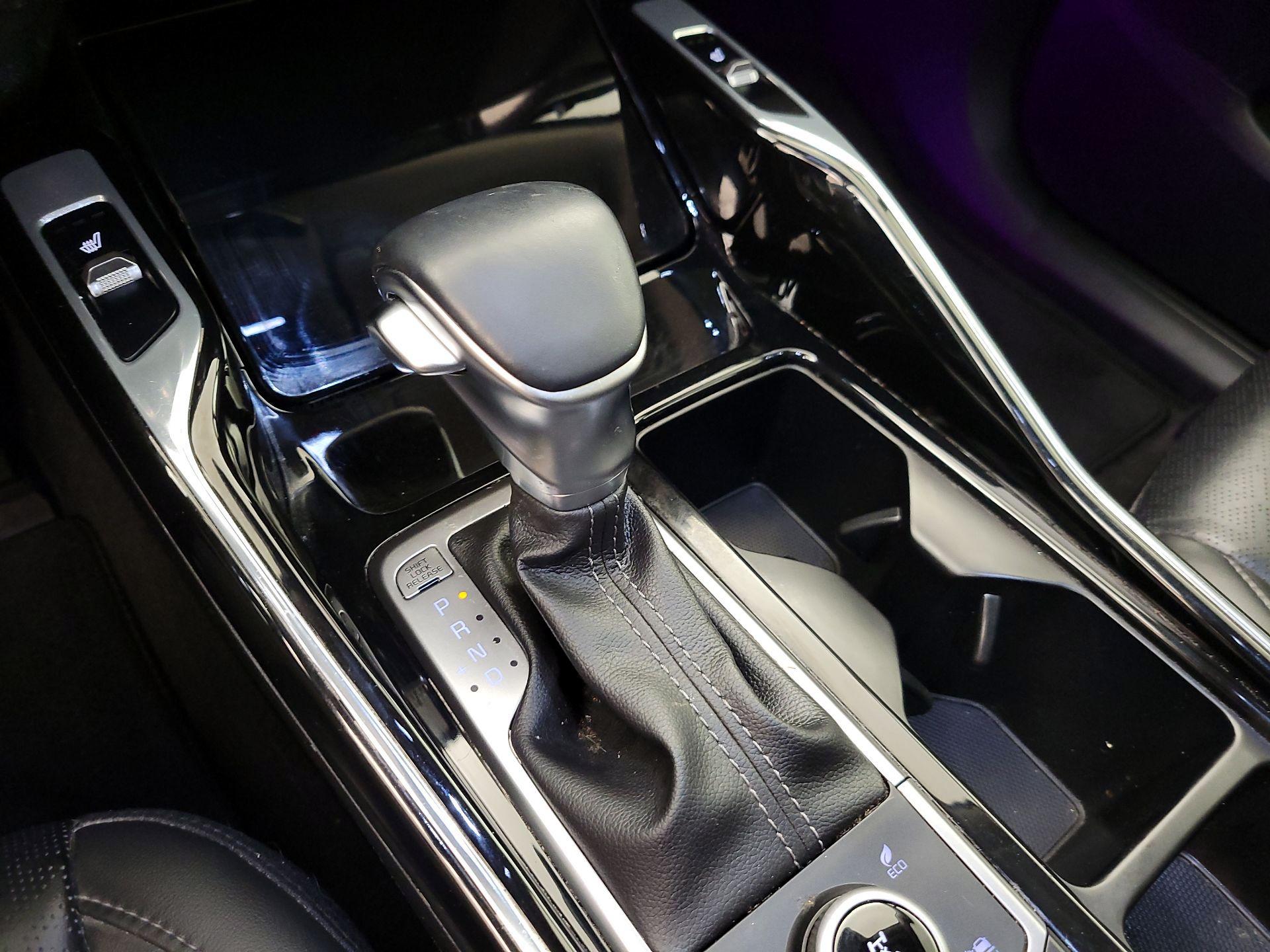 Thumbnail: 2023 Kia Sorento - 18