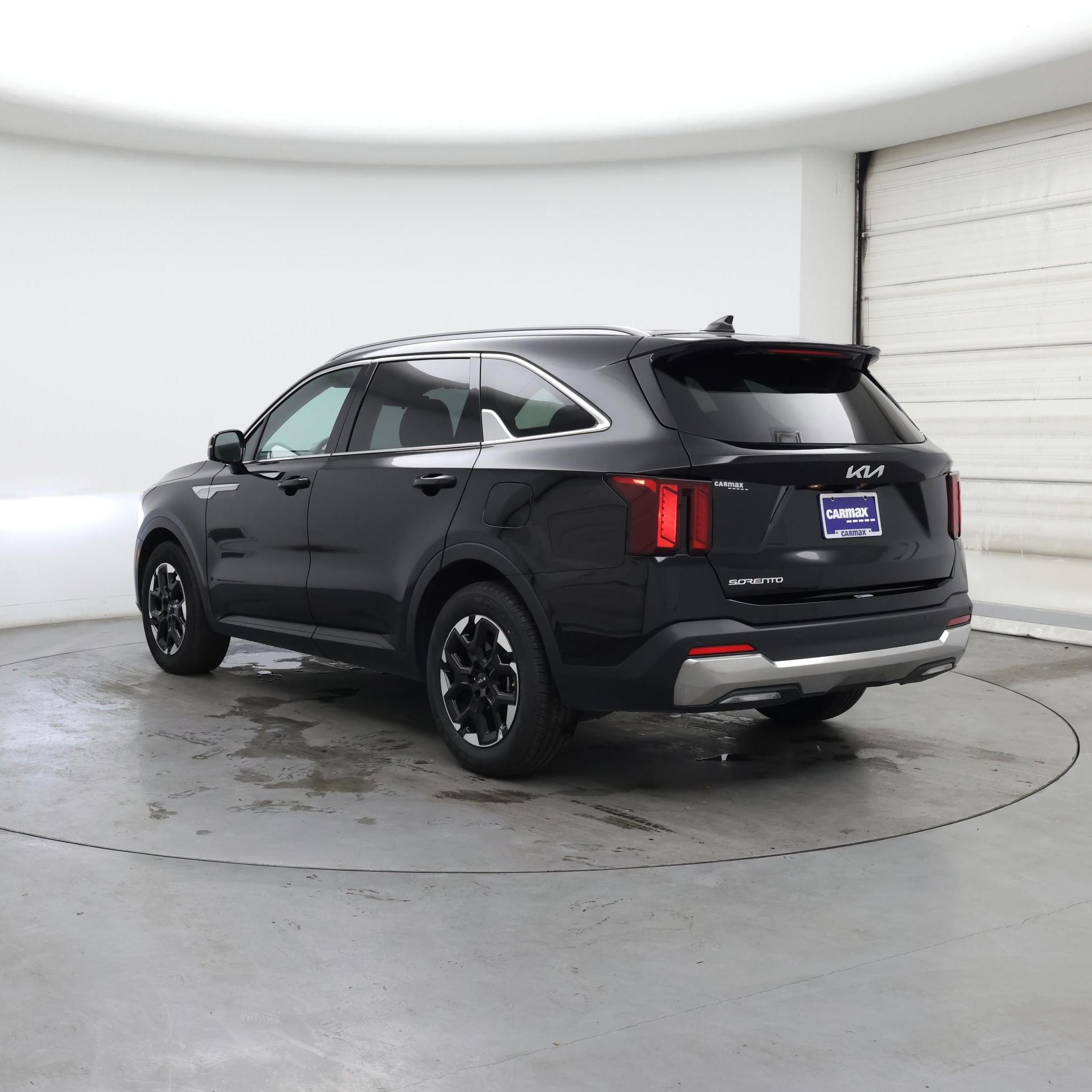 Thumbnail: 2024 Kia Sorento - 2