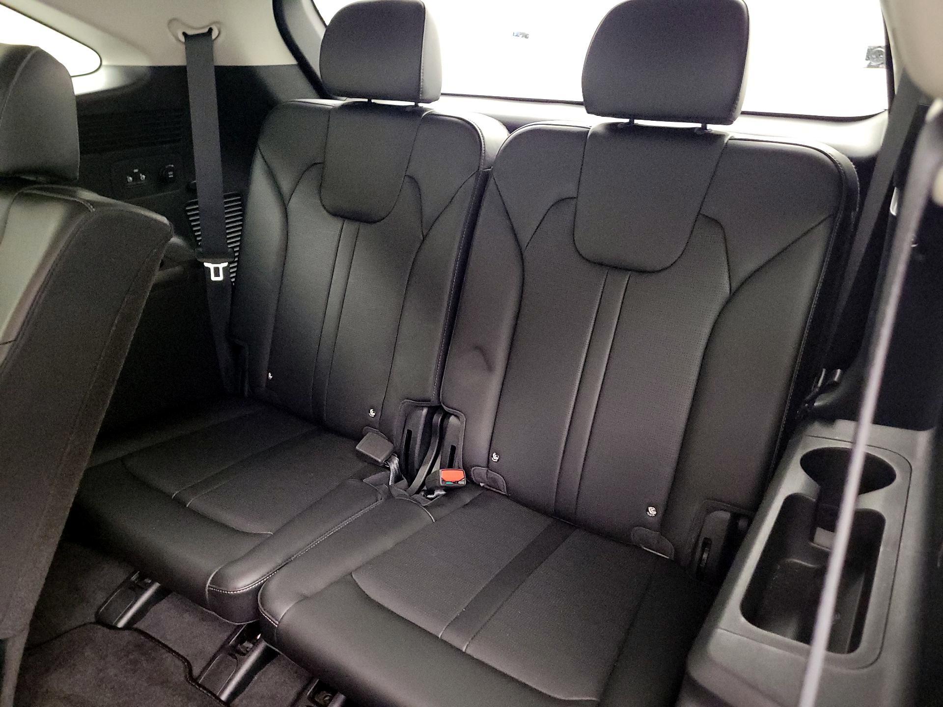 Thumbnail: 2024 Kia Sorento - 19