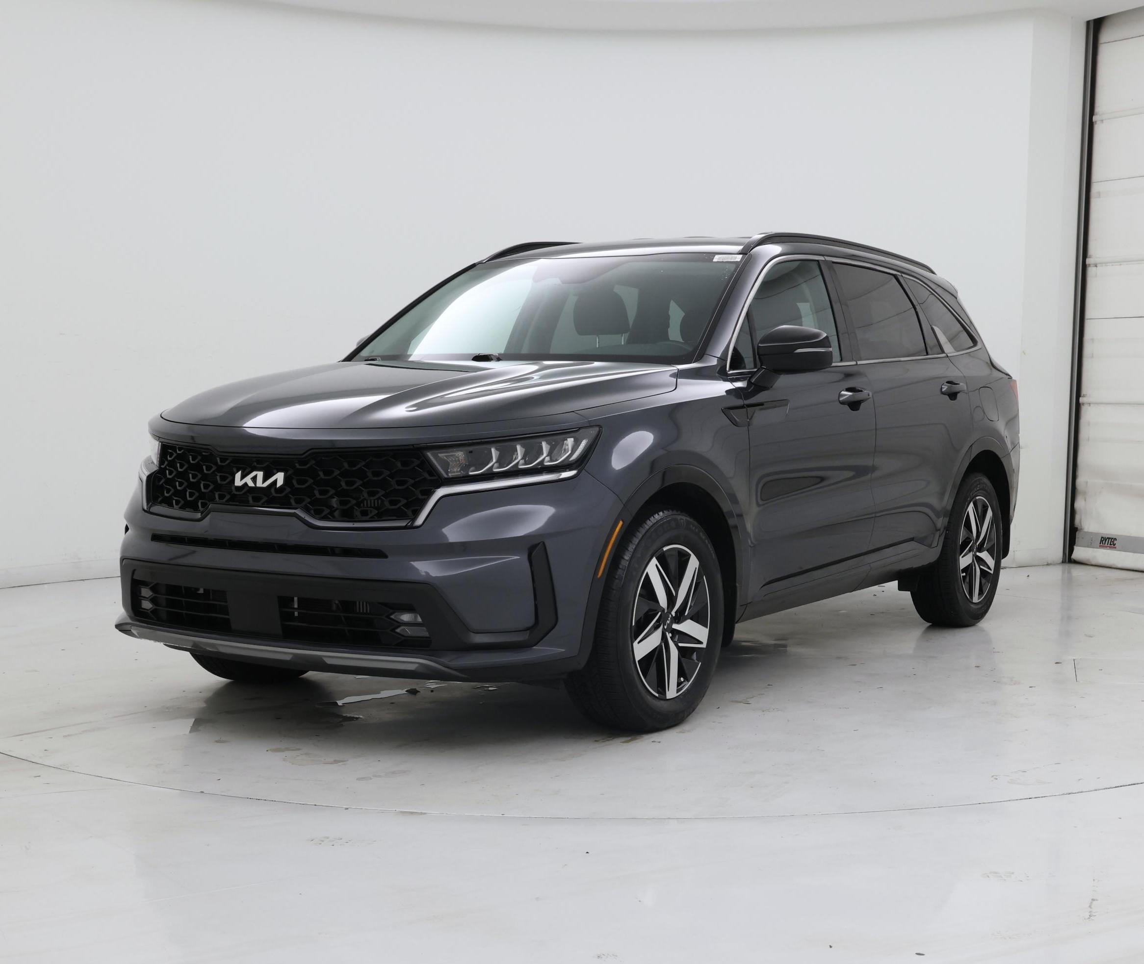 Thumbnail: 2023 Kia Sorento - 4