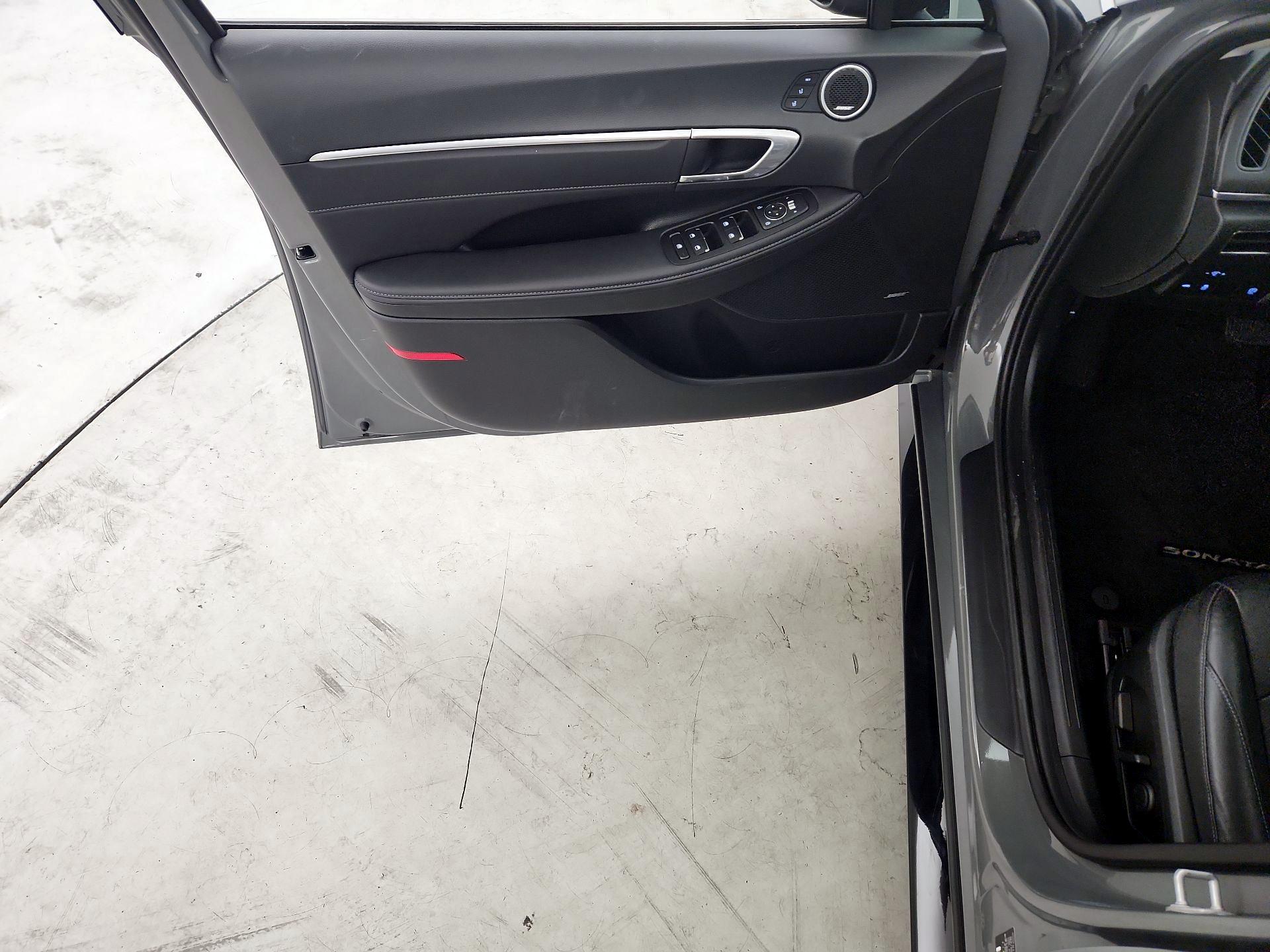 Thumbnail: 2023 Hyundai Sonata - 12