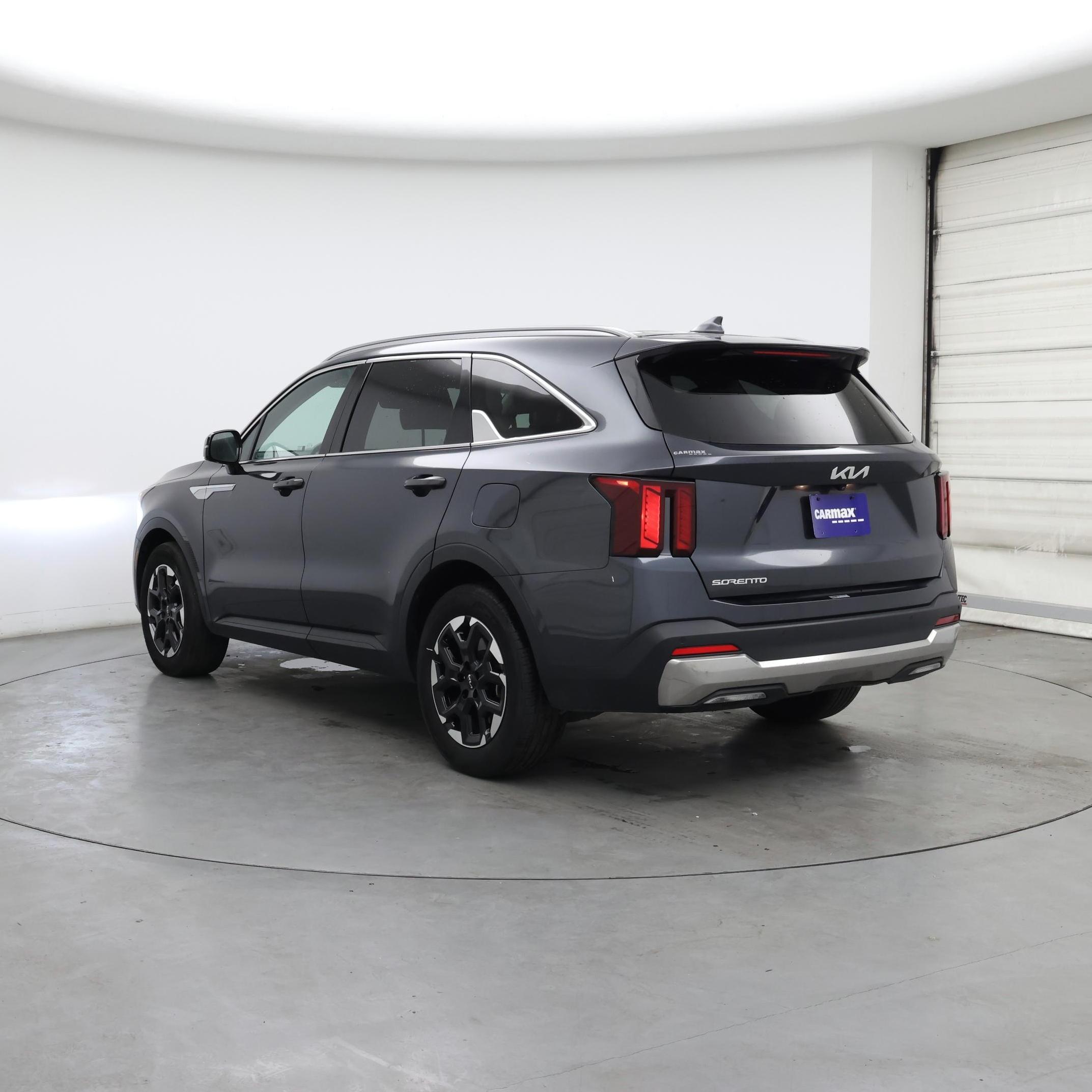 Thumbnail: 2024 Kia Sorento - 2