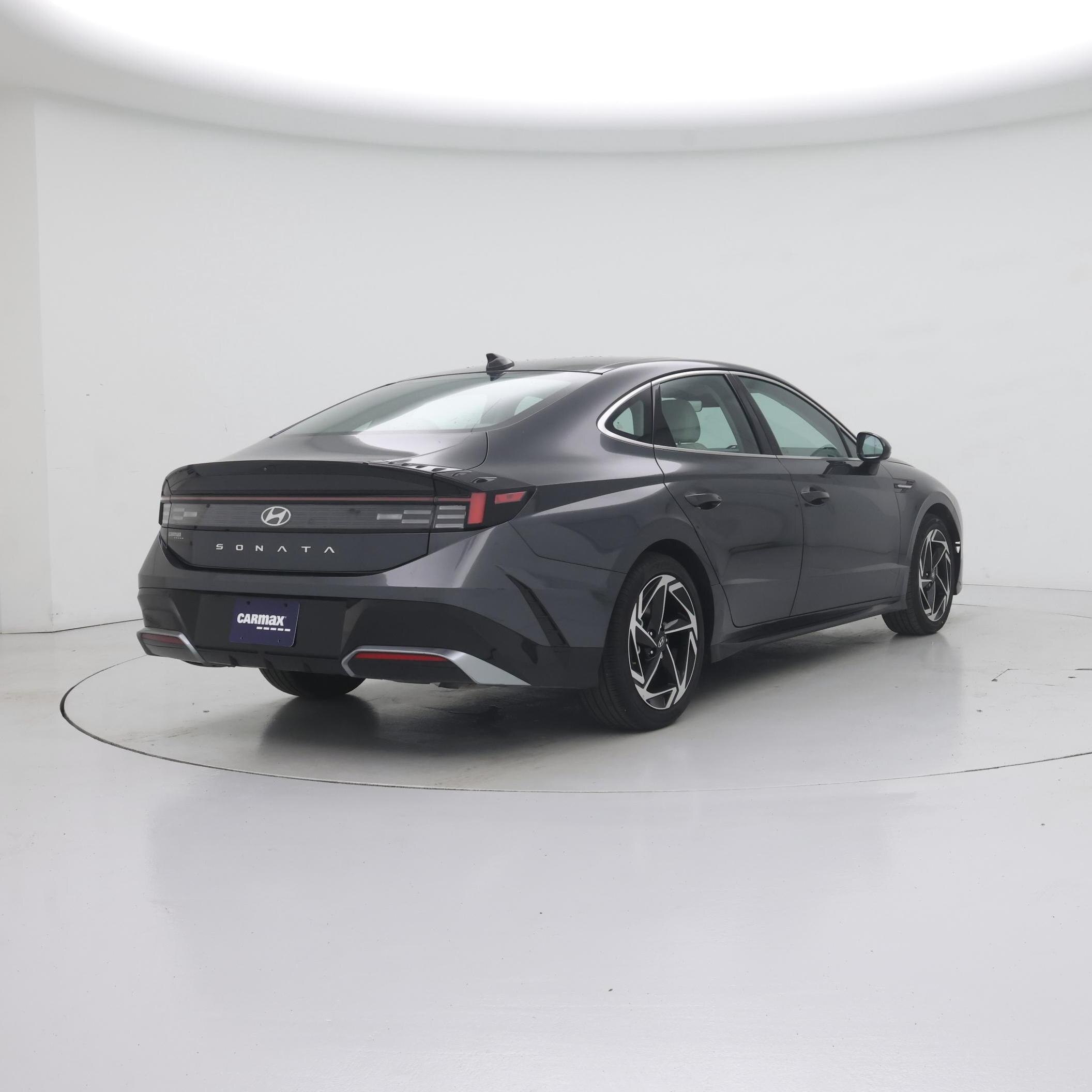 Thumbnail: 2024 Hyundai Sonata - 8