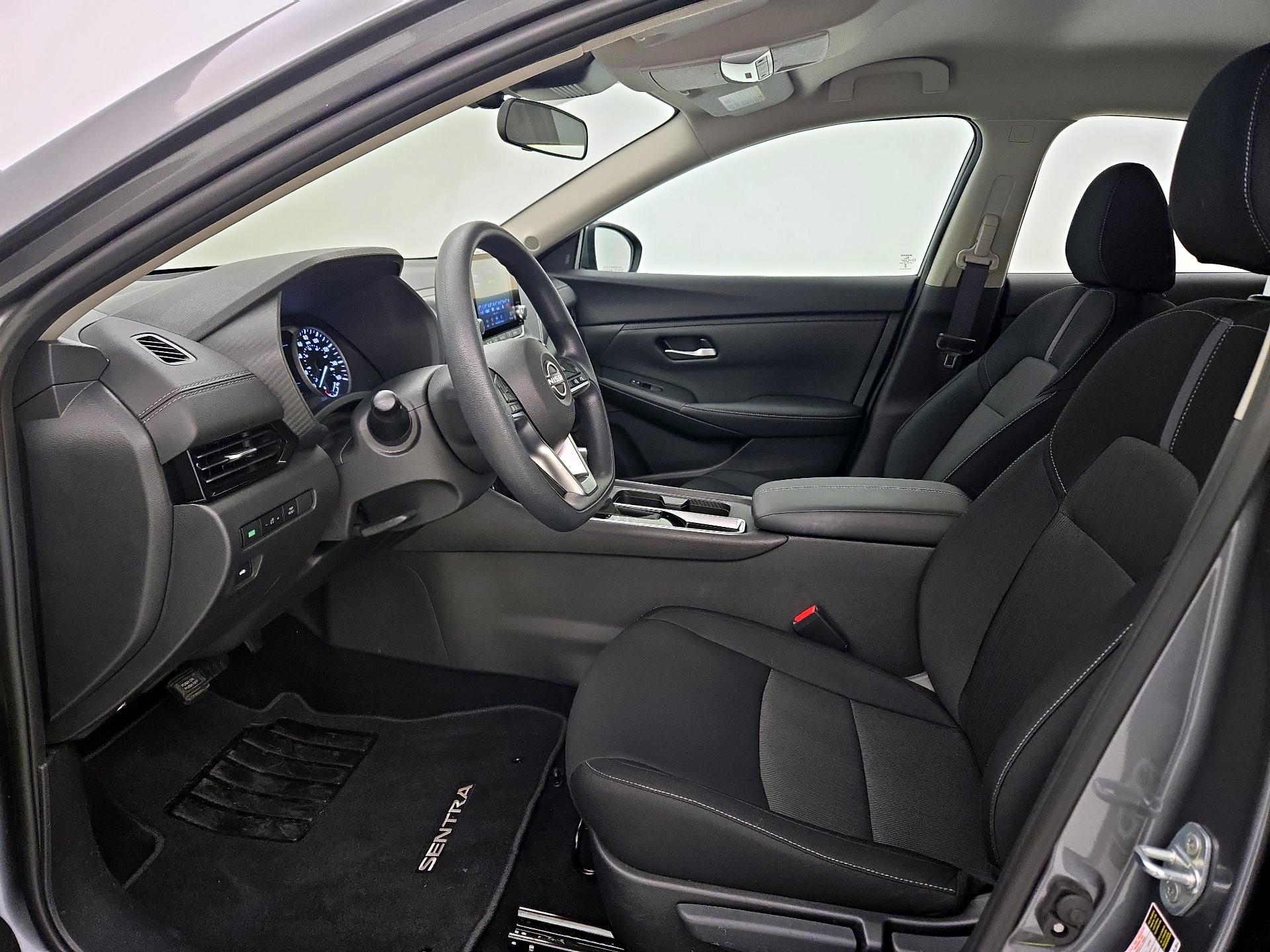 Thumbnail: 2025 Nissan Sentra - 11