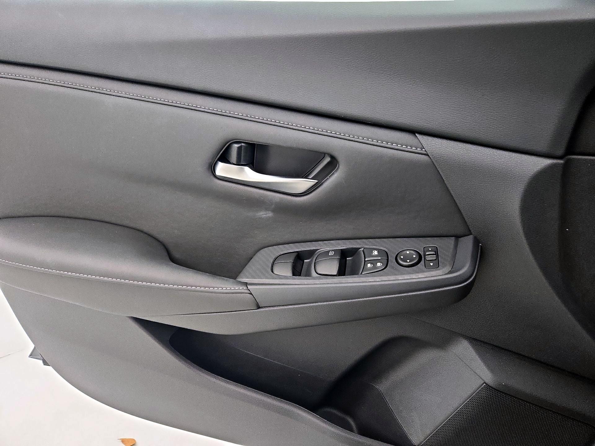 Thumbnail: 2025 Nissan Sentra - 12