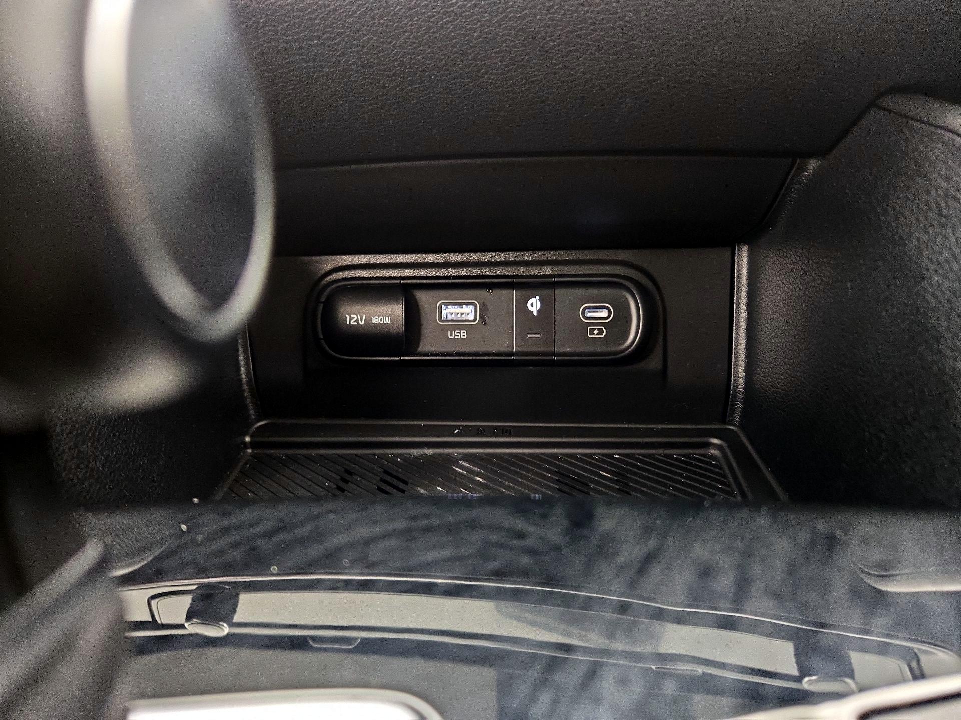 Thumbnail: 2024 Kia Sportage - 19