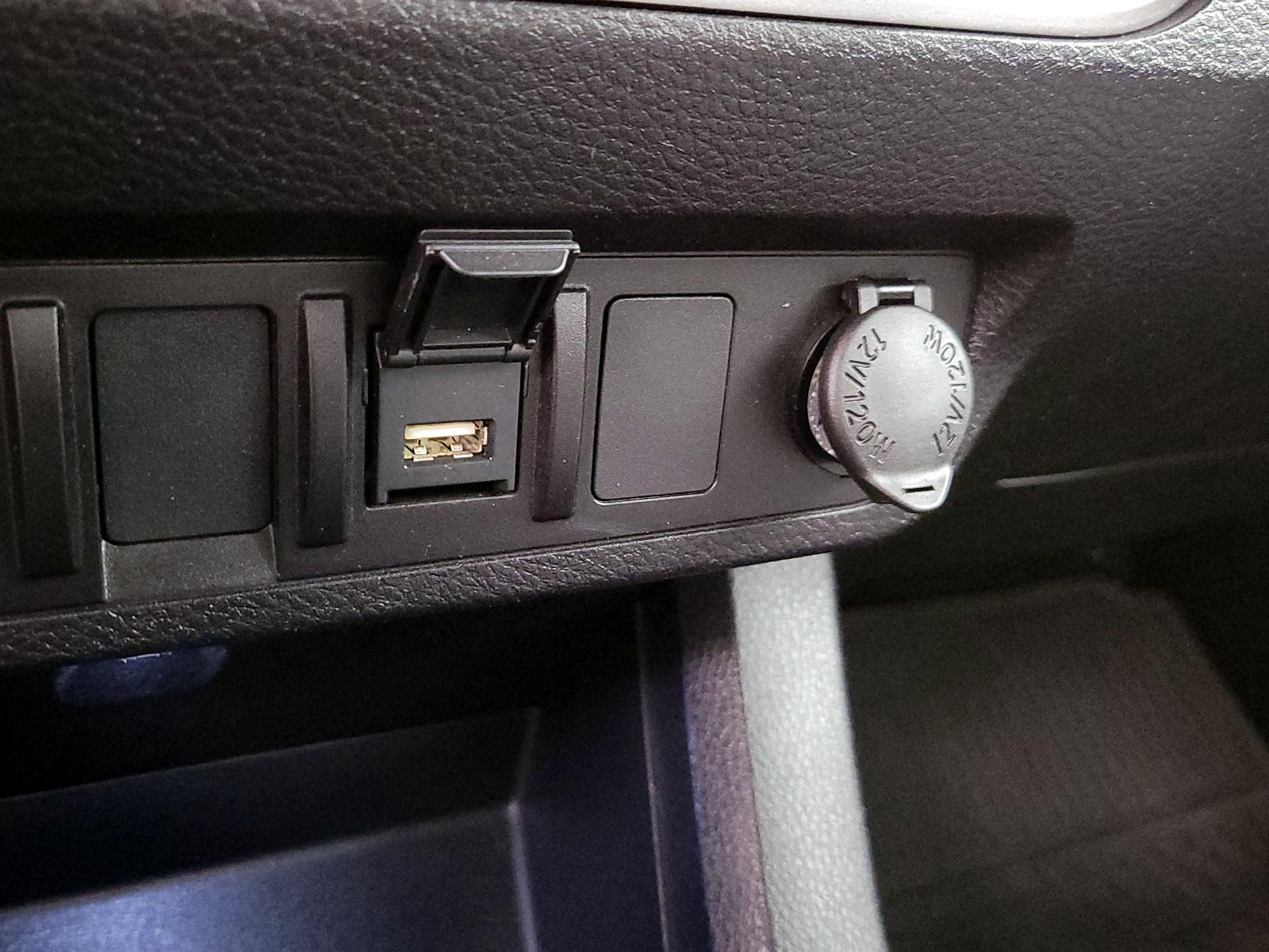 Thumbnail: 2023 Toyota Tacoma - 19